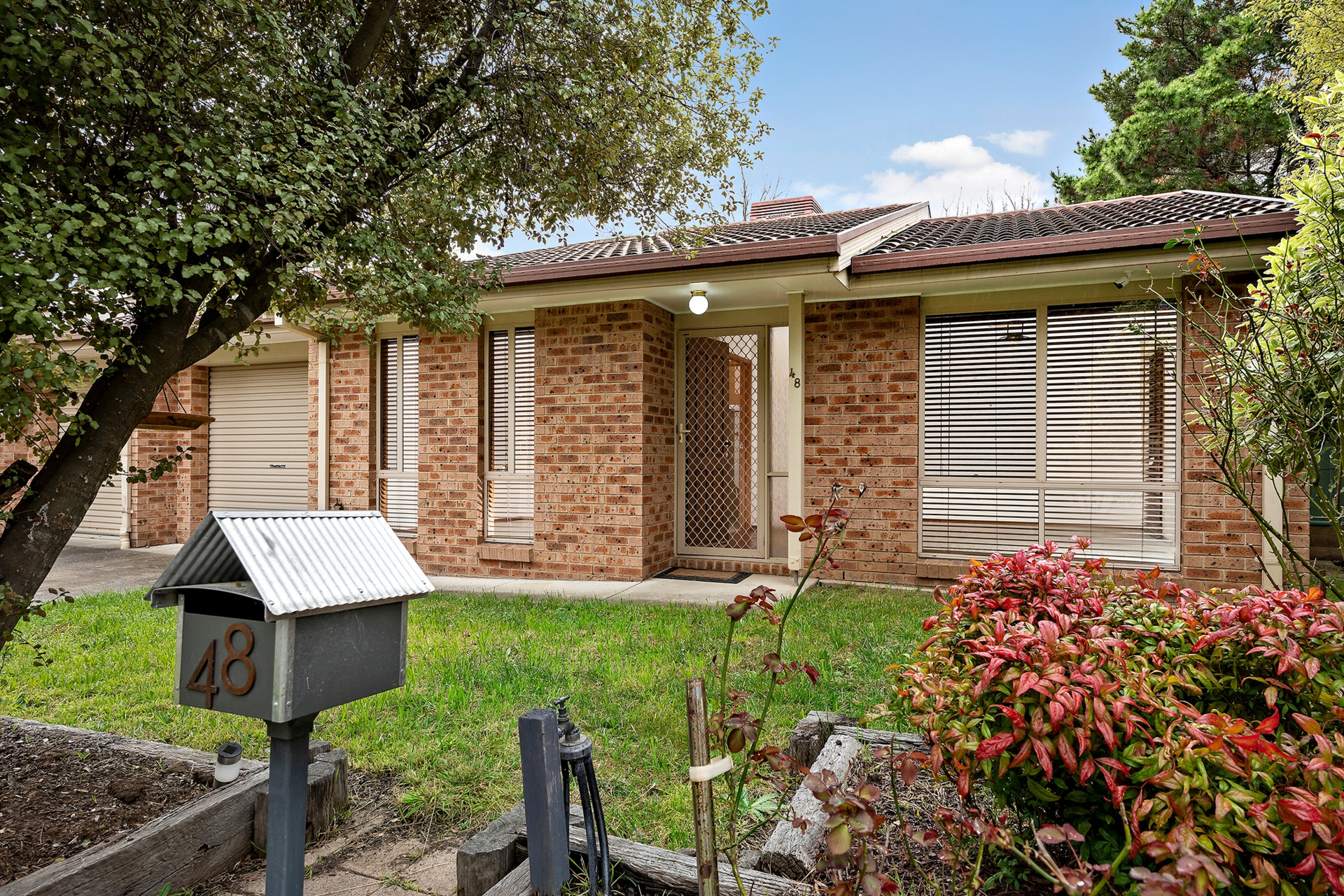 48 Britten-Jones Drive, Holt