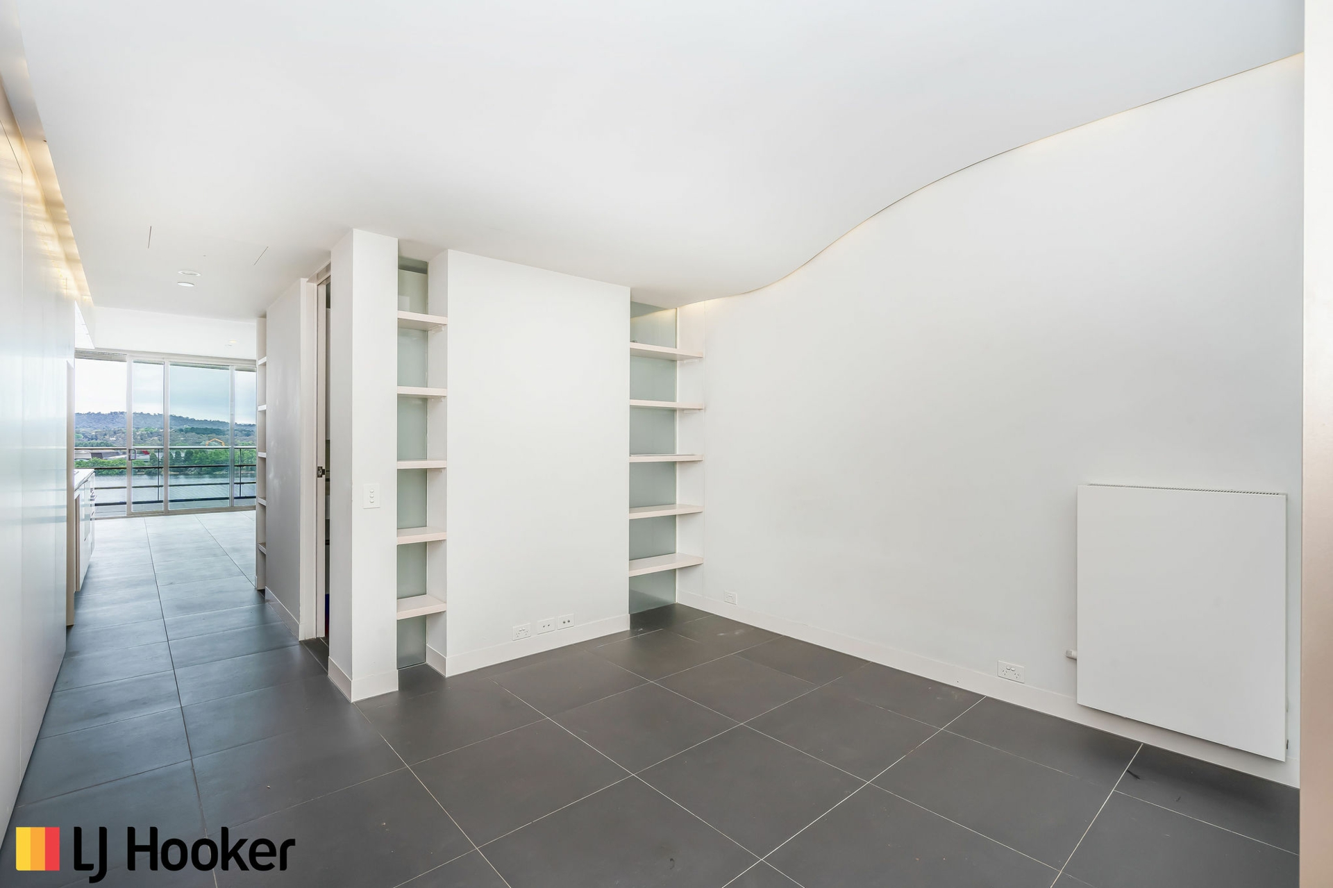 812/25 Edinburgh Avenue, CANBERRA