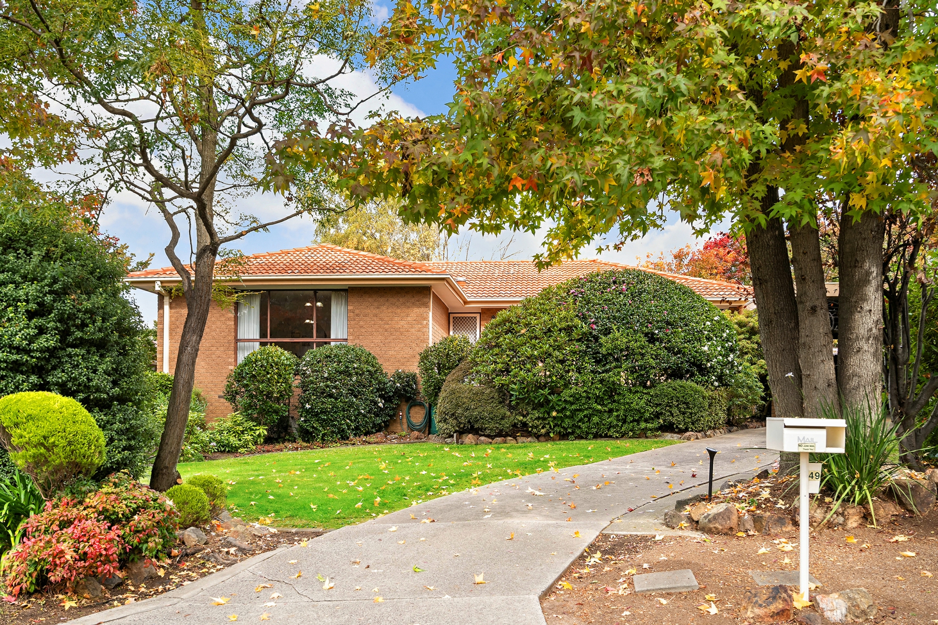 49 Barnard Circuit, FLOREY