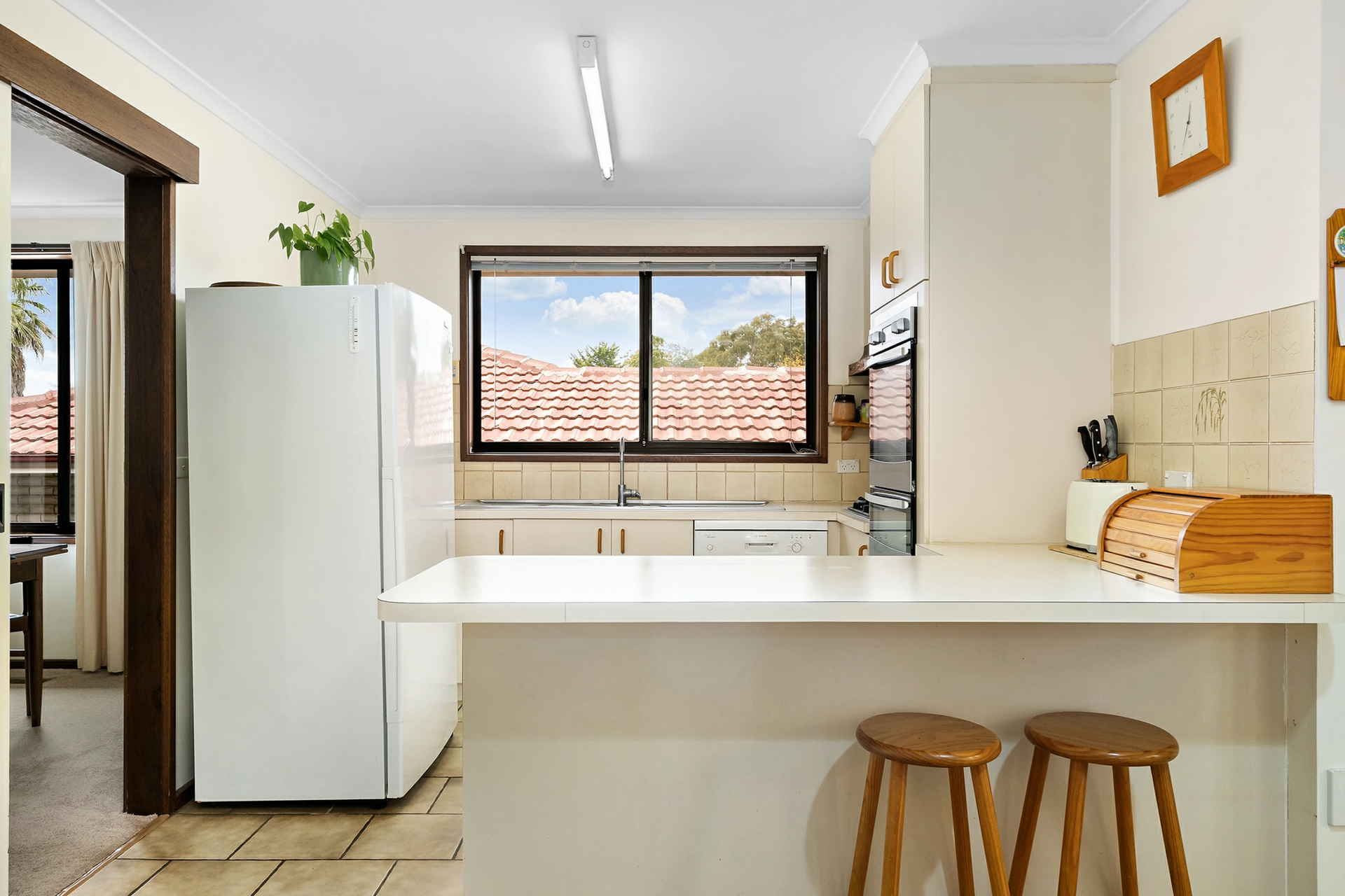 49 Barnard Circuit, FLOREY