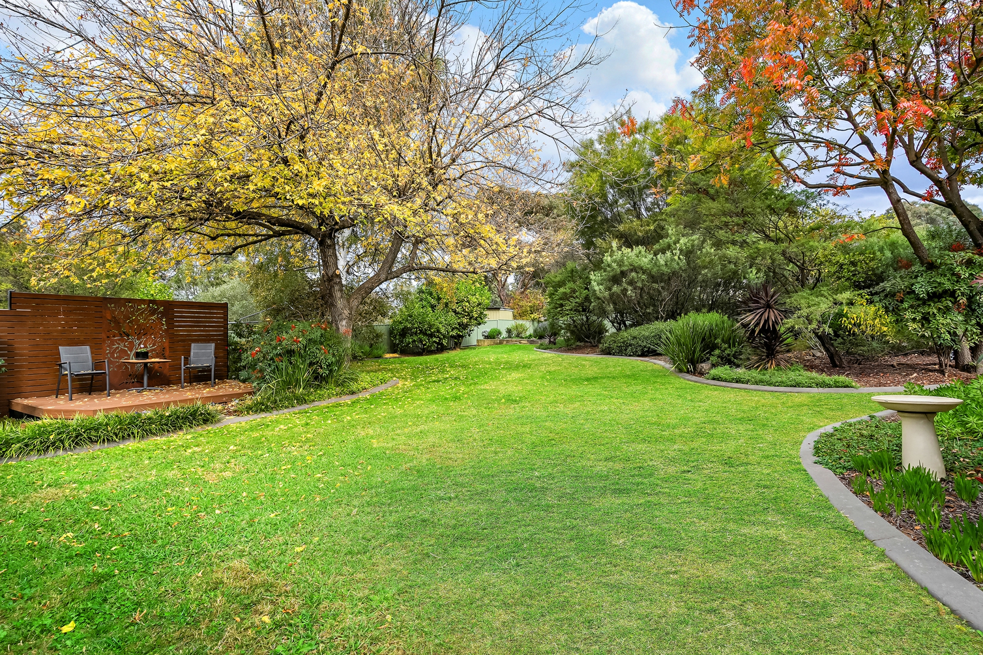 49 Barnard Circuit, FLOREY