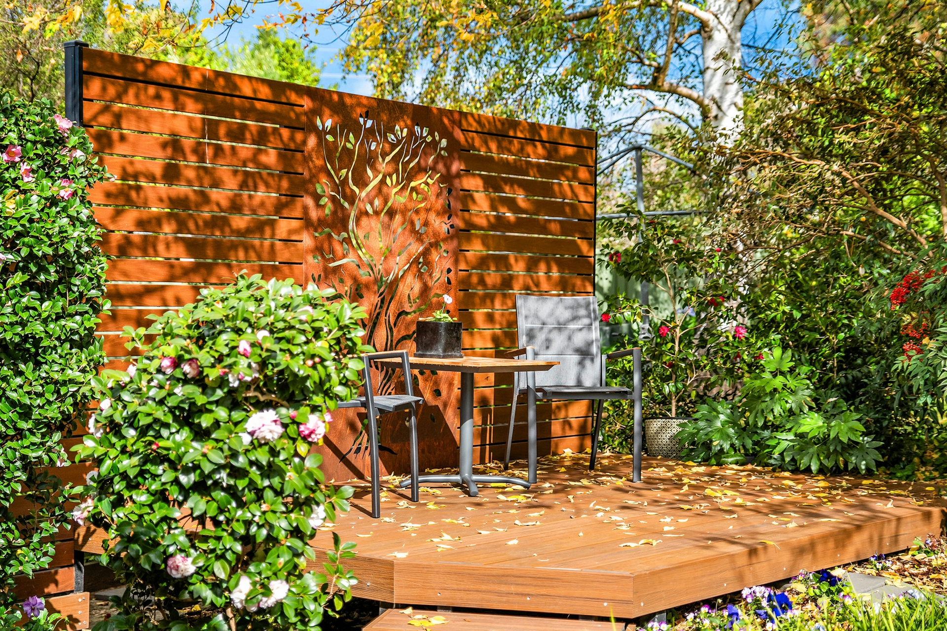 49 Barnard Circuit, FLOREY