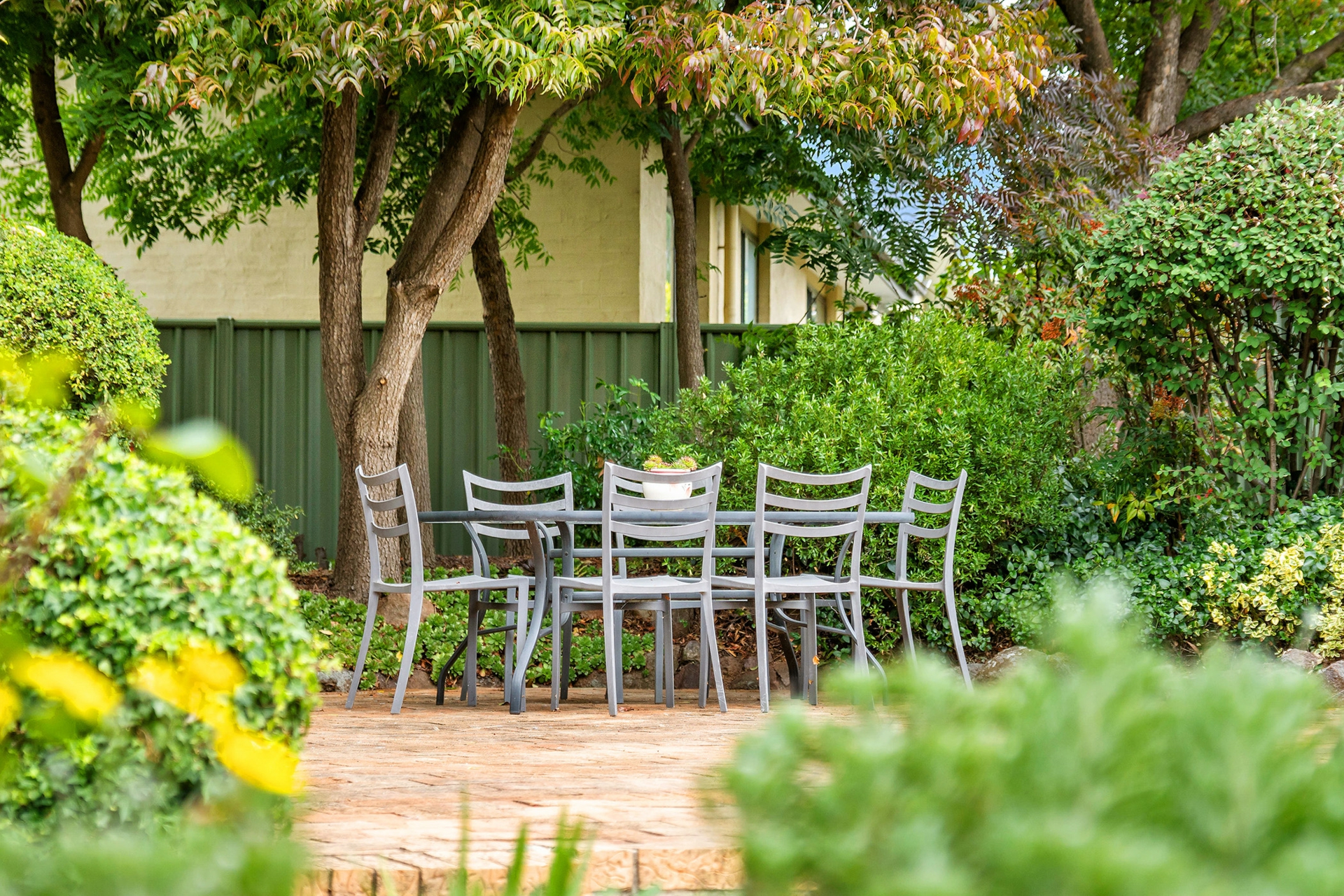 49 Barnard Circuit, FLOREY