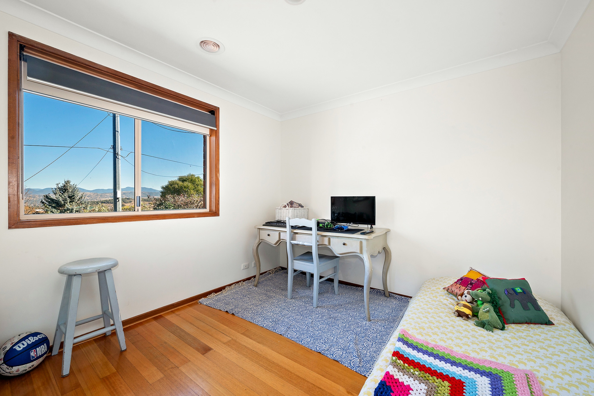 18 Gurr Street, CALWELL