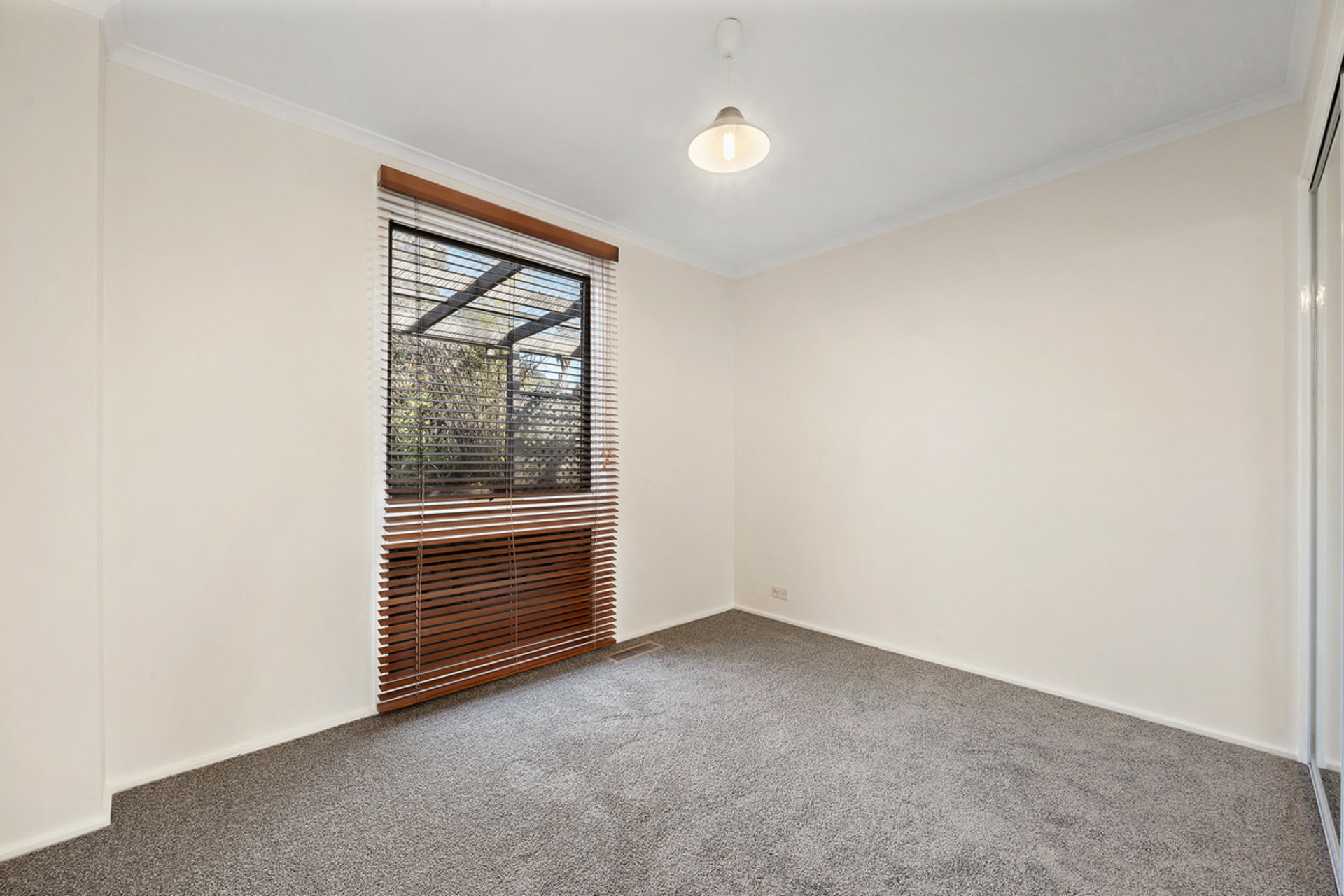2 Somerville Street, SPENCE