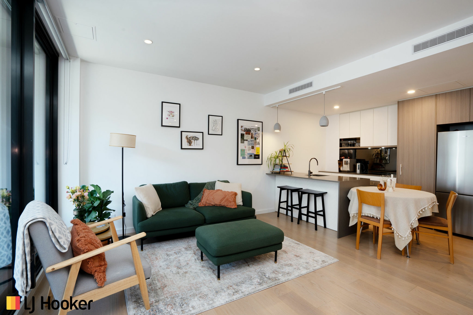 224/1 Kalma Way, CAMPBELL