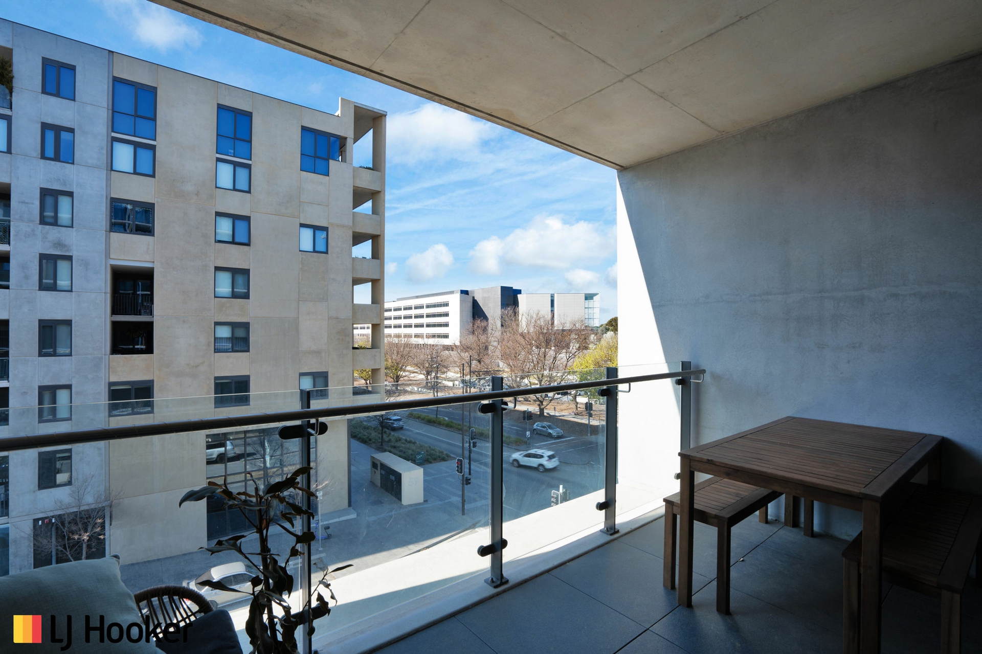 224/1 Kalma Way, CAMPBELL