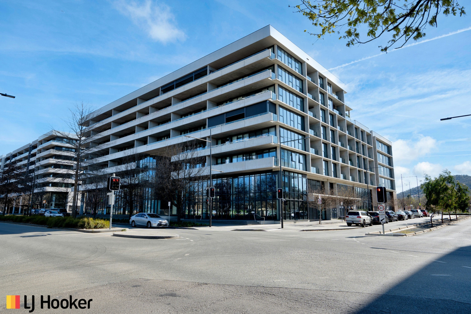 224/1 Kalma Way, CAMPBELL
