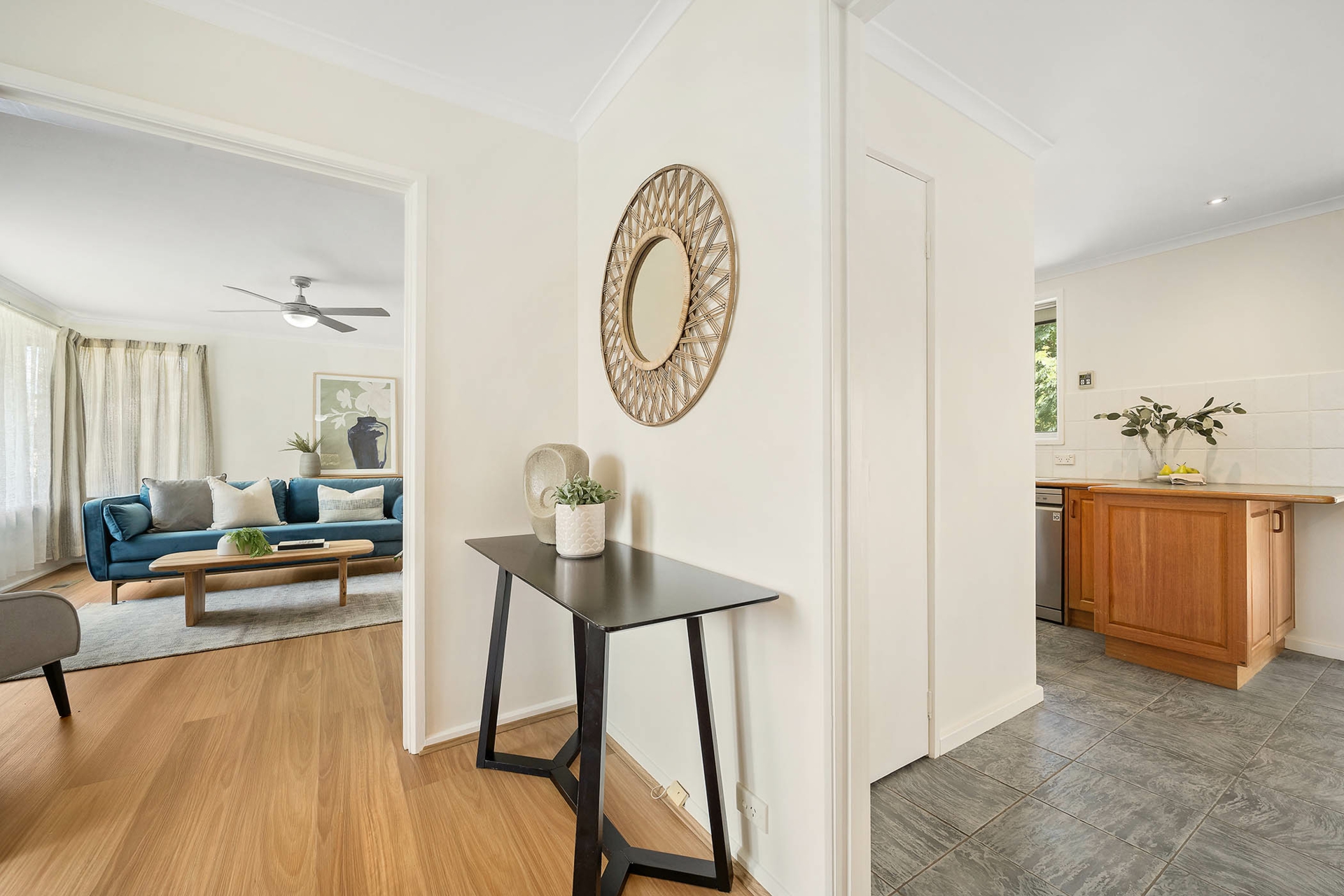 280 Southern Cross Drive, MACGREGOR