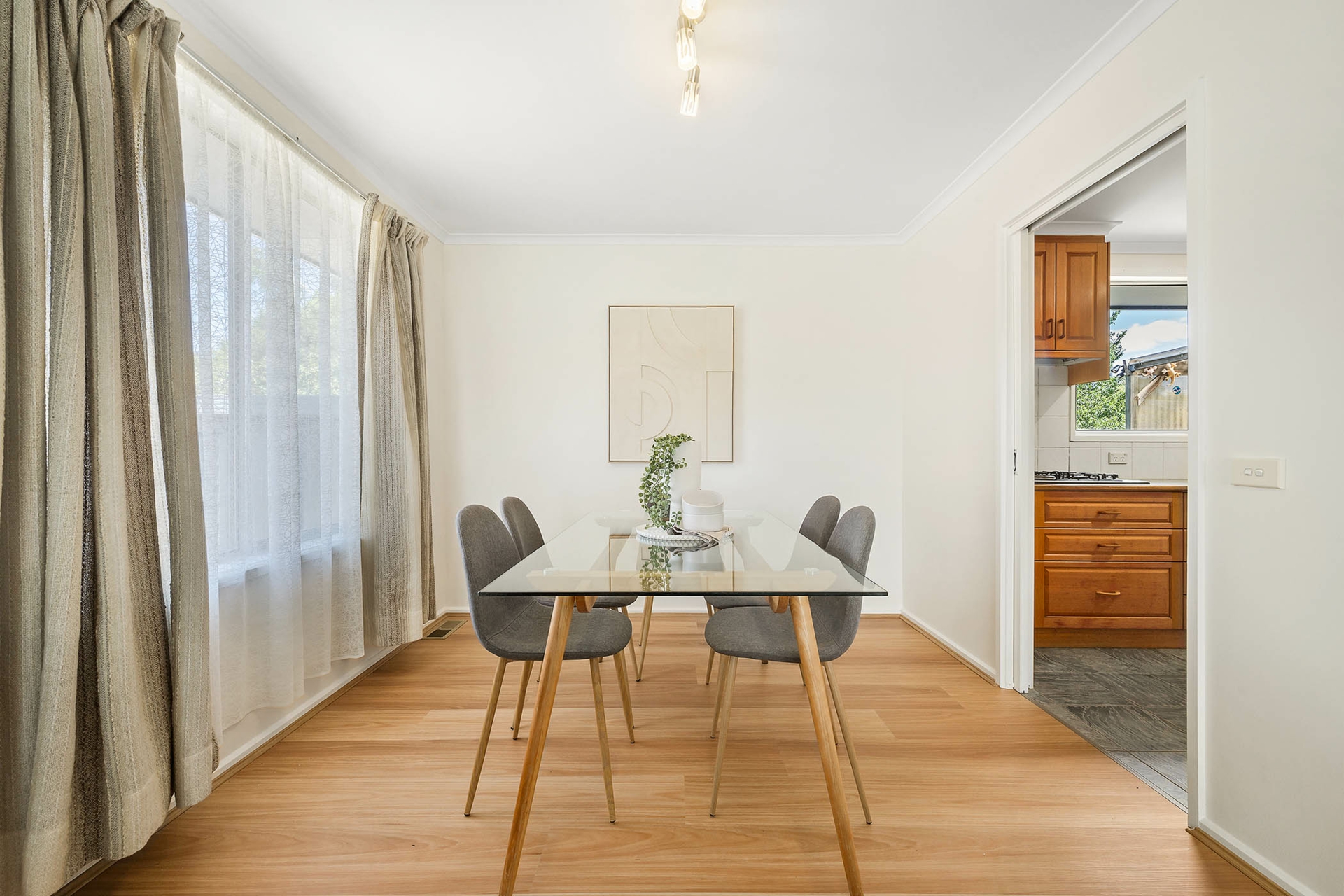 280 Southern Cross Drive, MACGREGOR