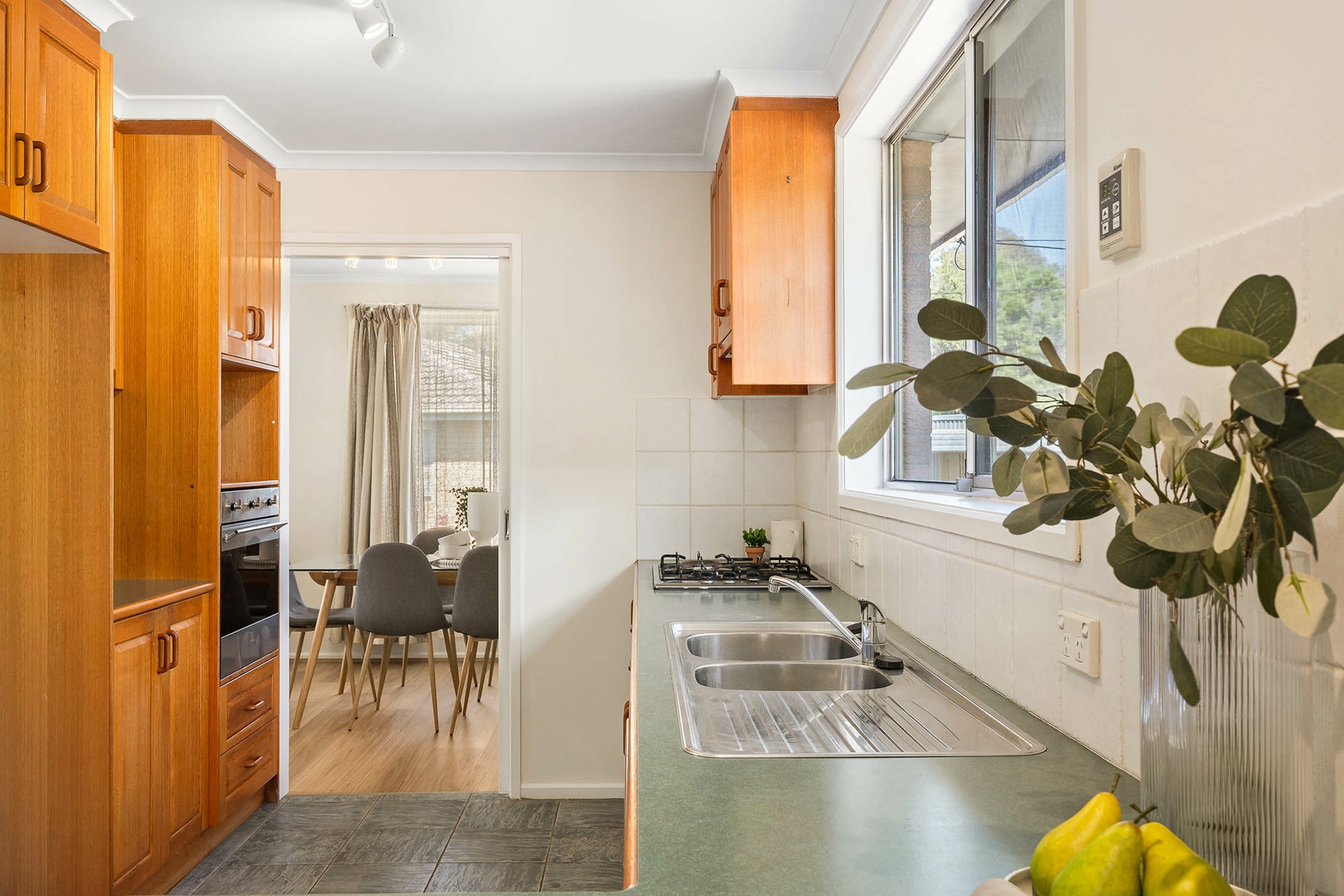 280 Southern Cross Drive, MACGREGOR