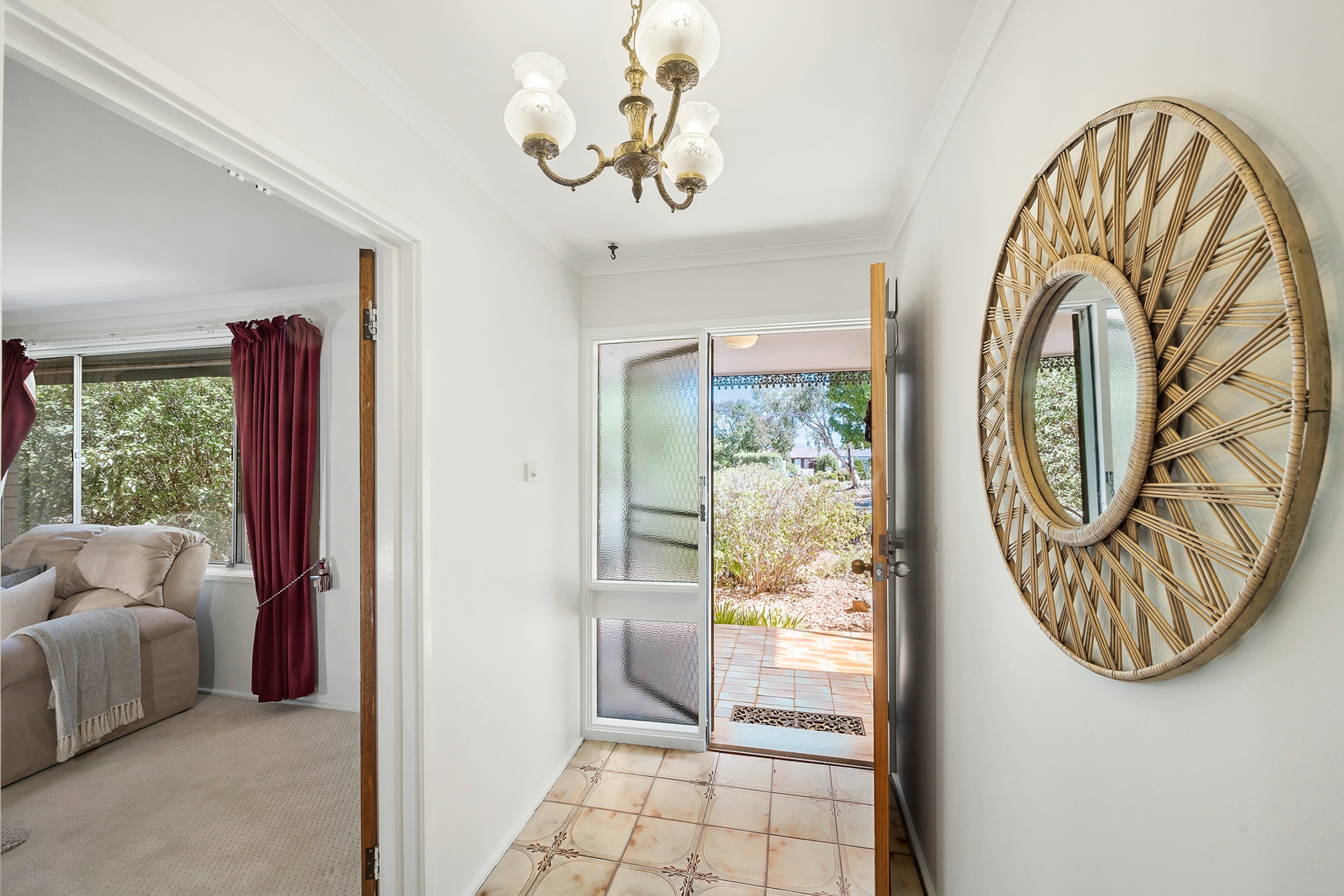 9 Clubbe Crescent, MACGREGOR