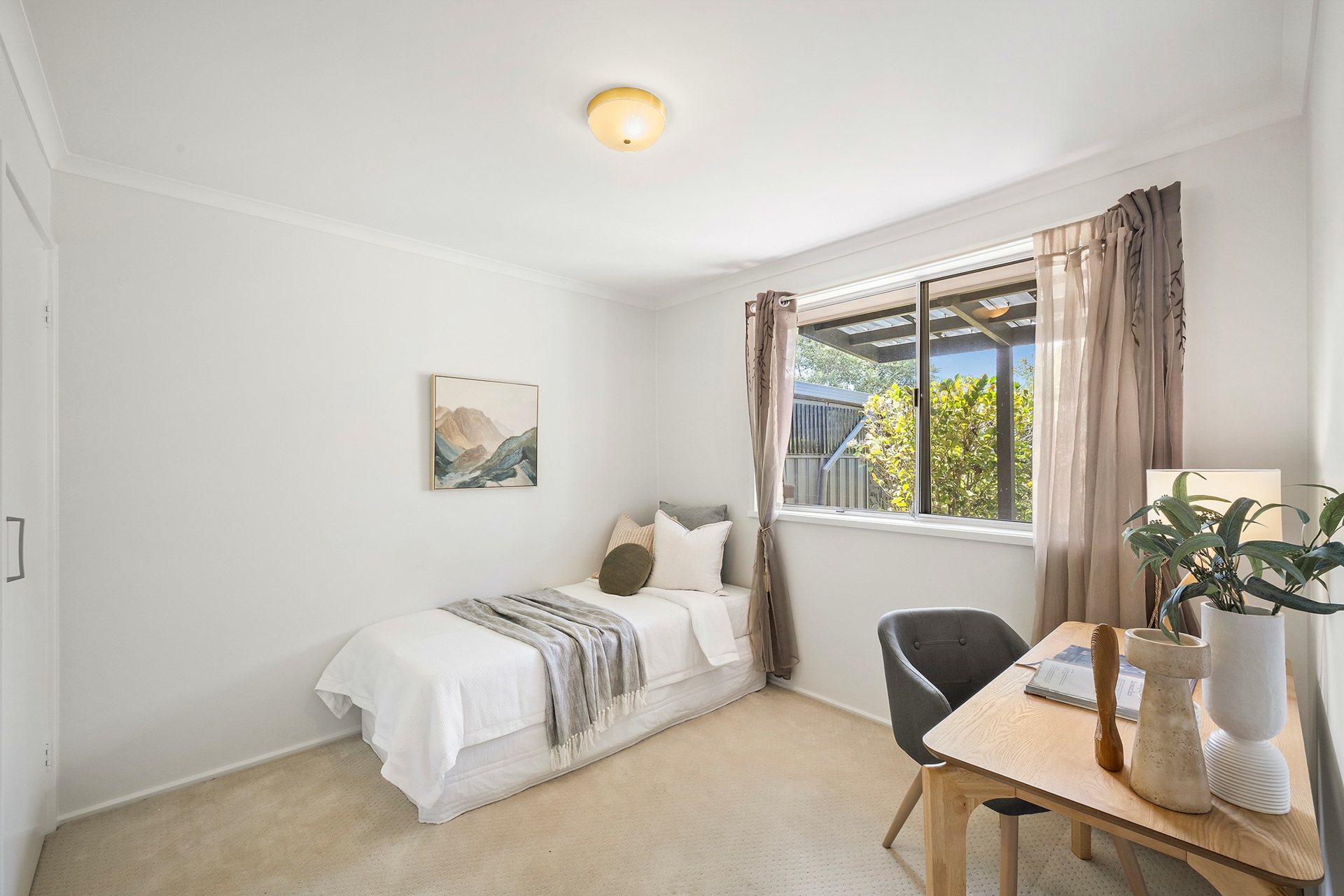 9 Clubbe Crescent, MACGREGOR