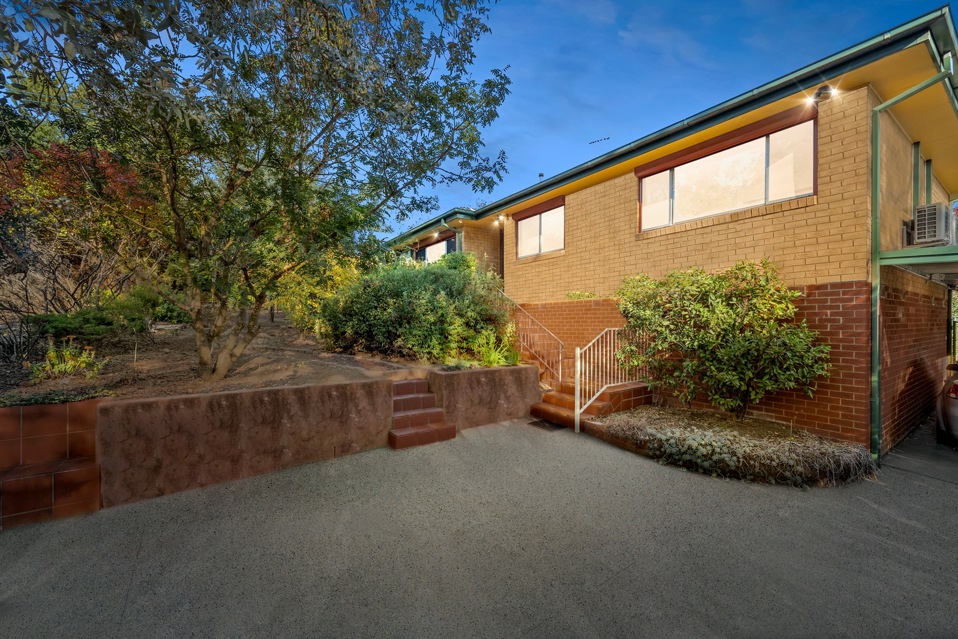 5 Coutie Place, MACGREGOR