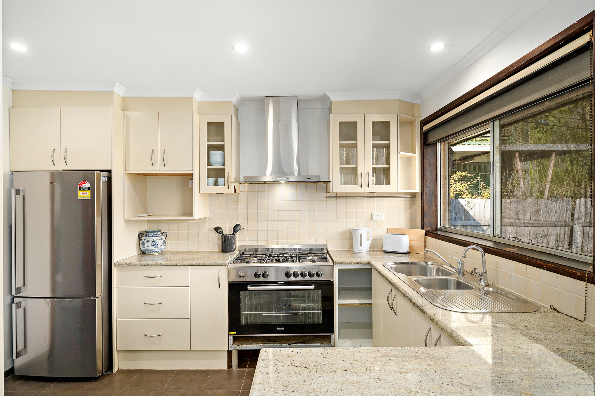 5 Coutie Place, MACGREGOR