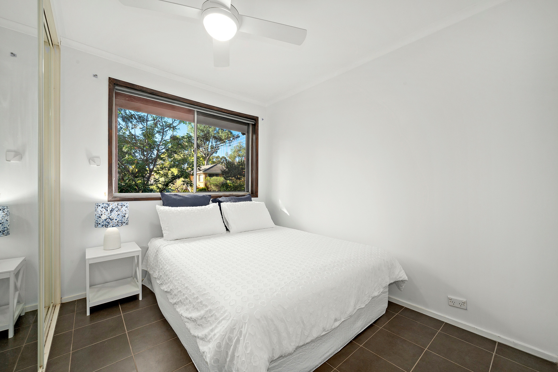 5 Coutie Place, MACGREGOR