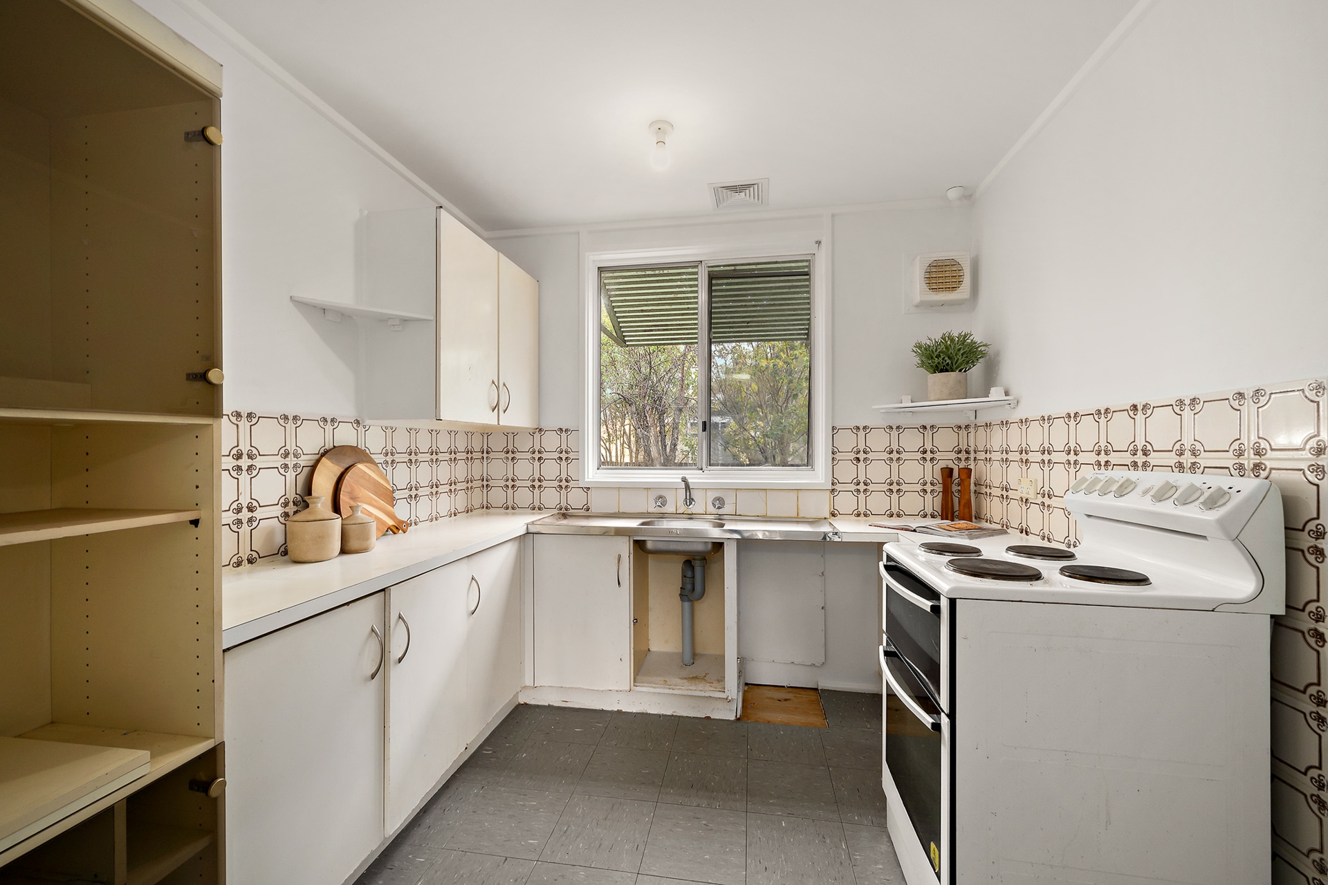 19 Langdon Avenue, WANNIASSA