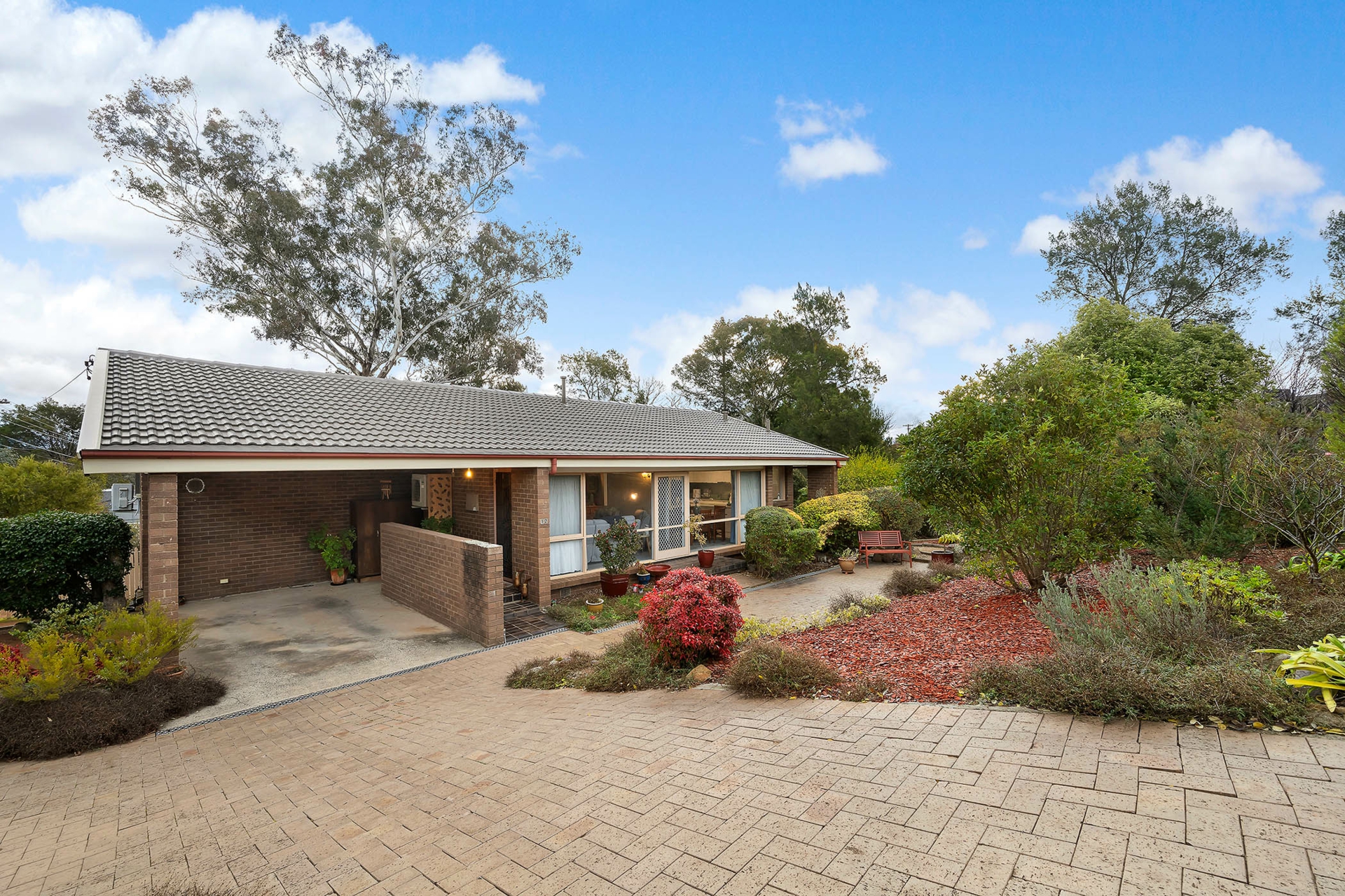 12 Holland Street, MACGREGOR