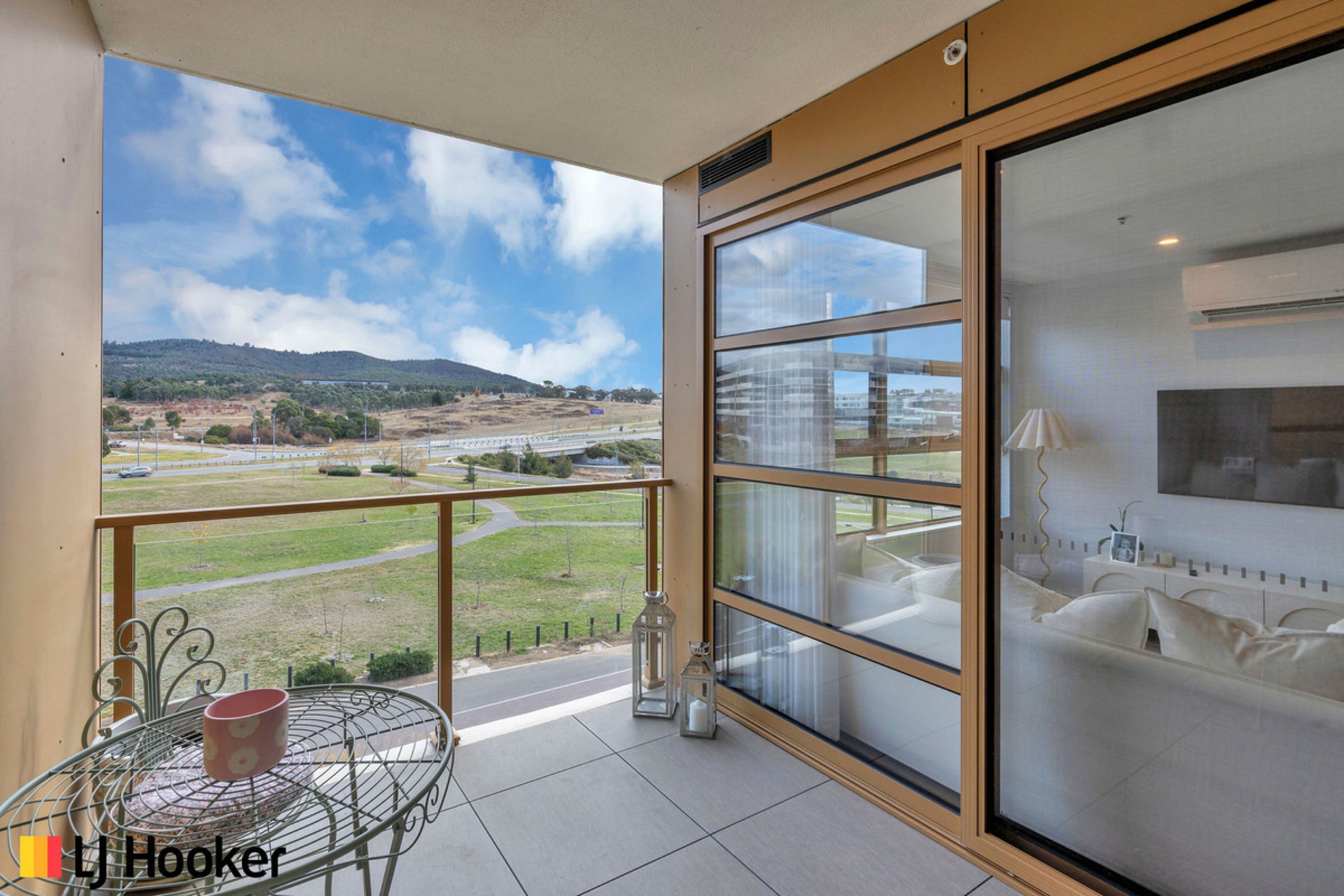 302/43 Arthur Blakeley Way, Coombs