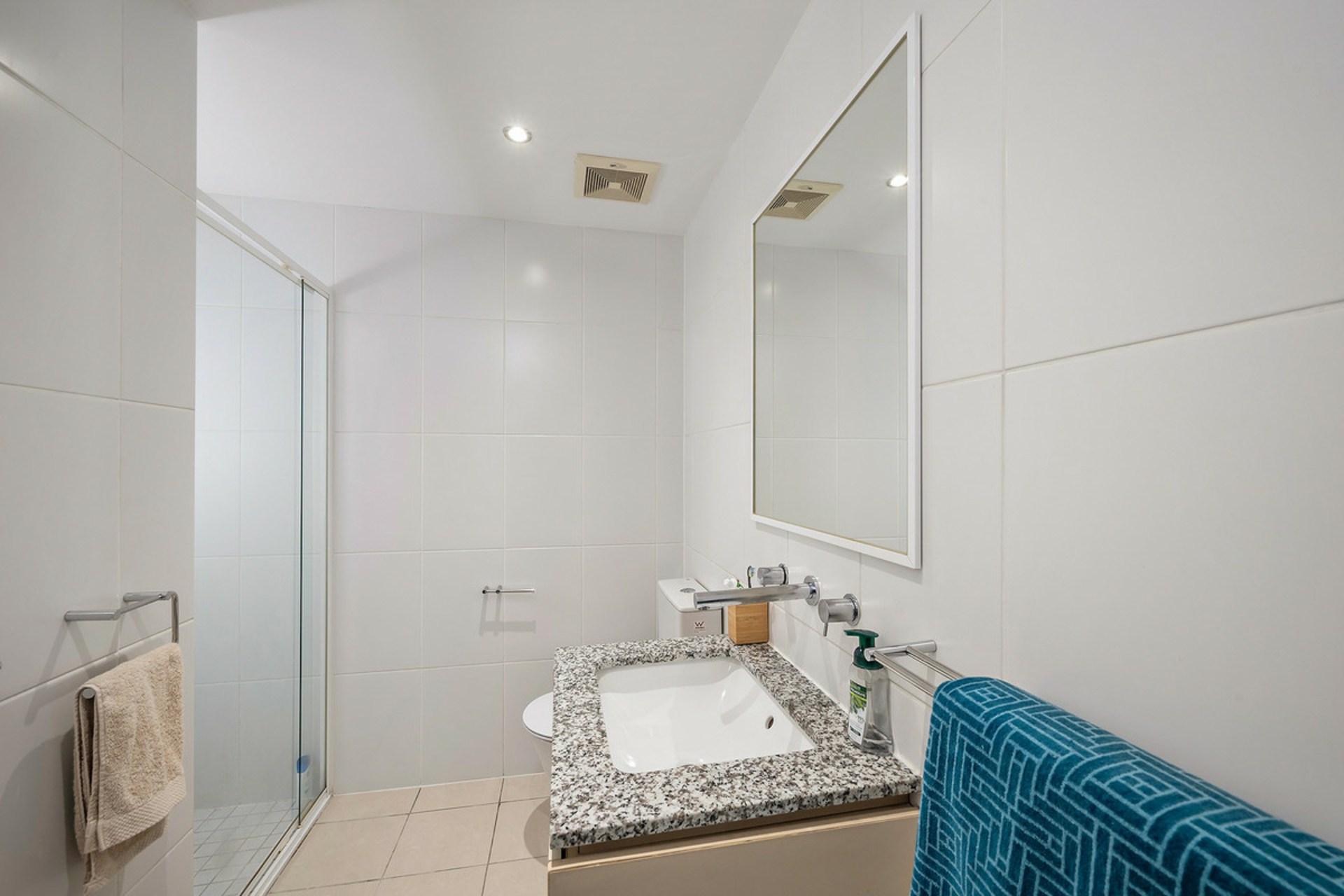 117/77 Northbourne Avenue — photo 9 of 16