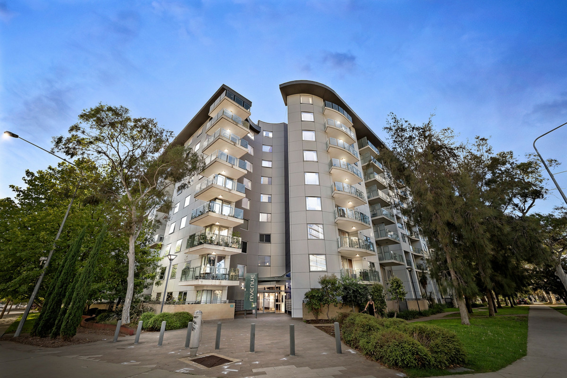 117/77 Northbourne Avenue — photo 15 of 16