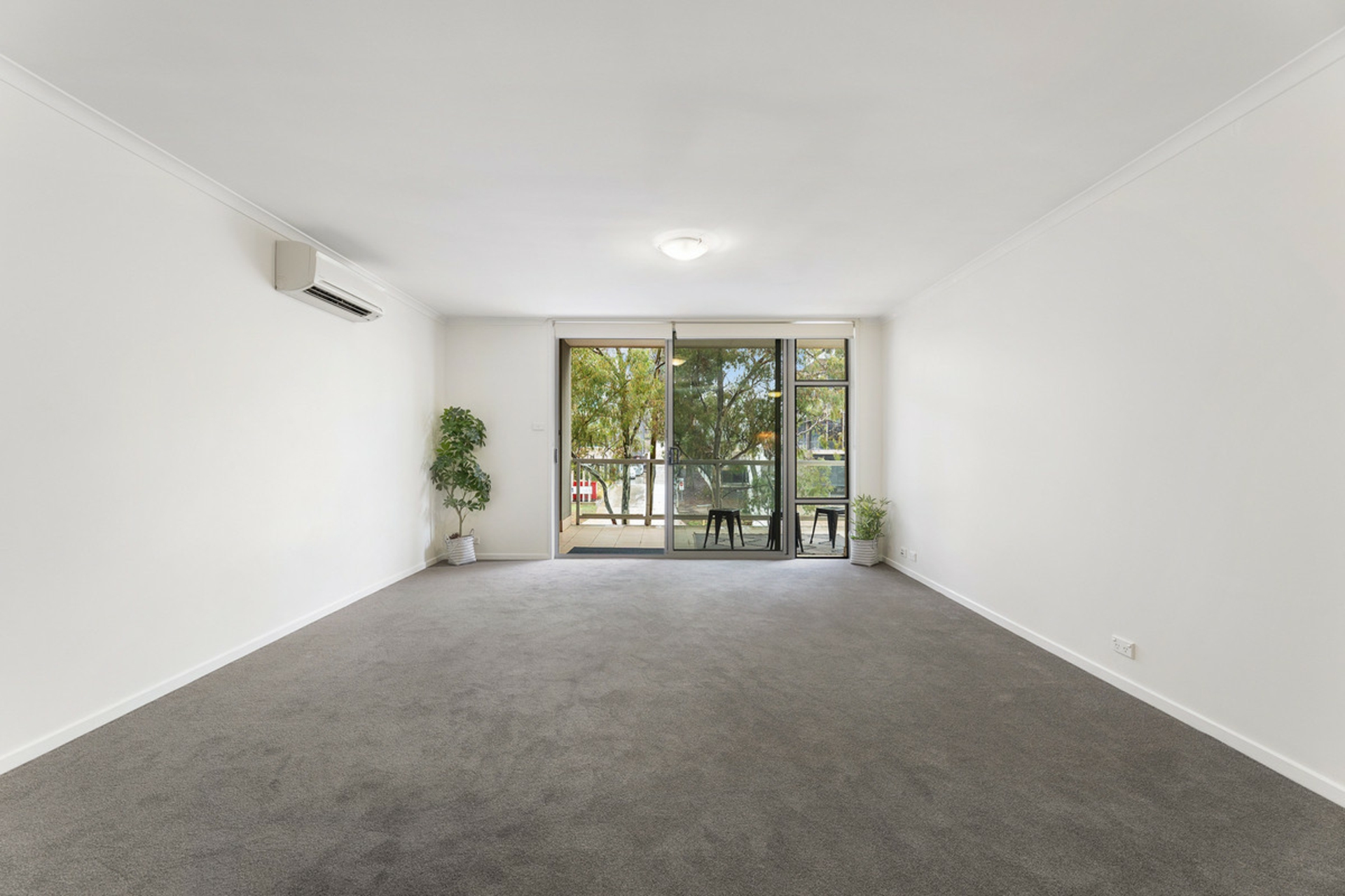8/2 Eardley Street — photo 6 of 16