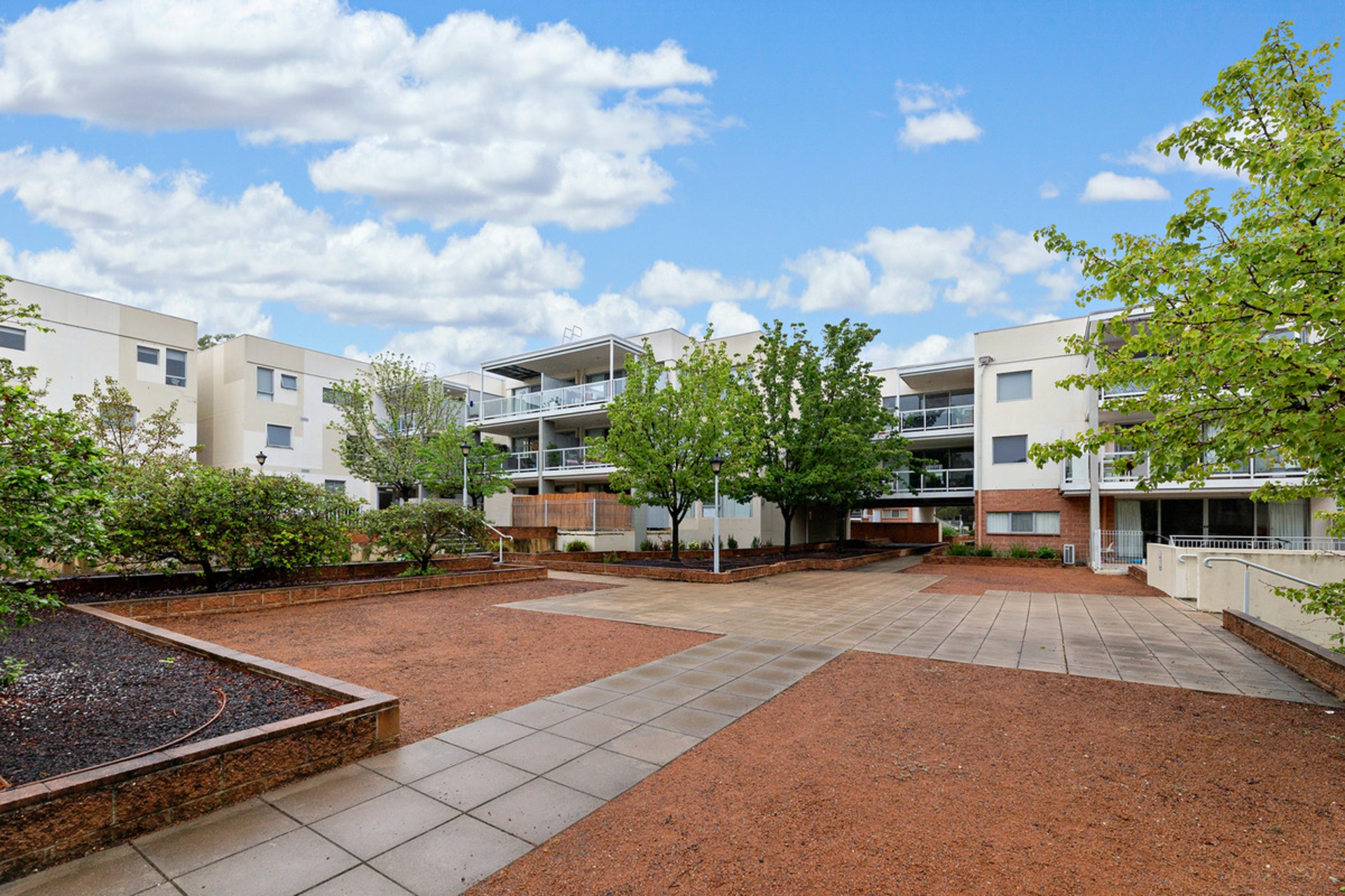 8/2 Eardley Street — photo 15 of 16
