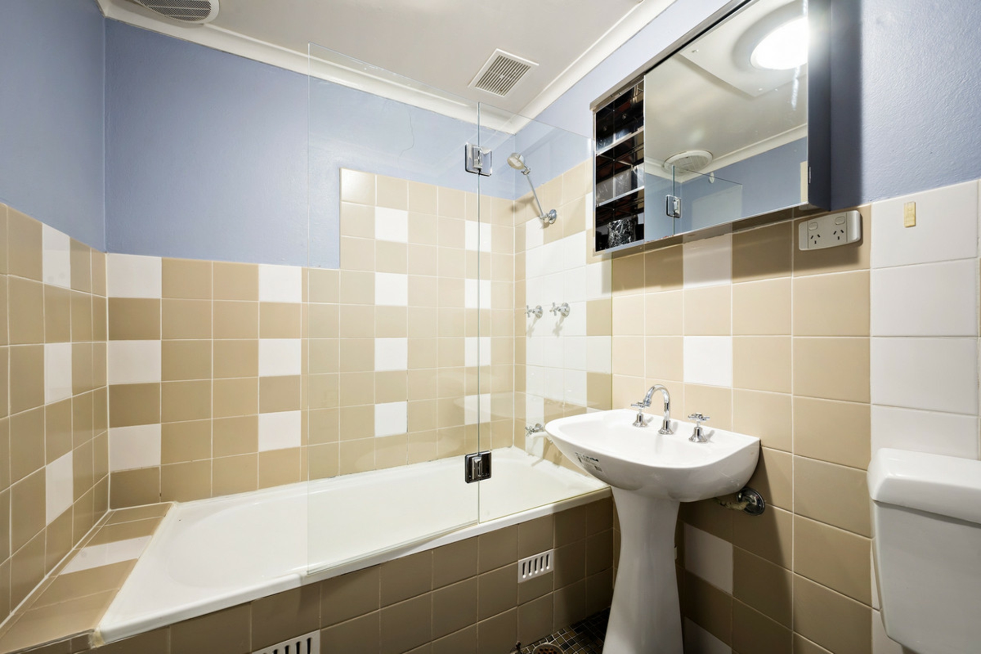 2A/111 Knox Street — photo 10 of 12