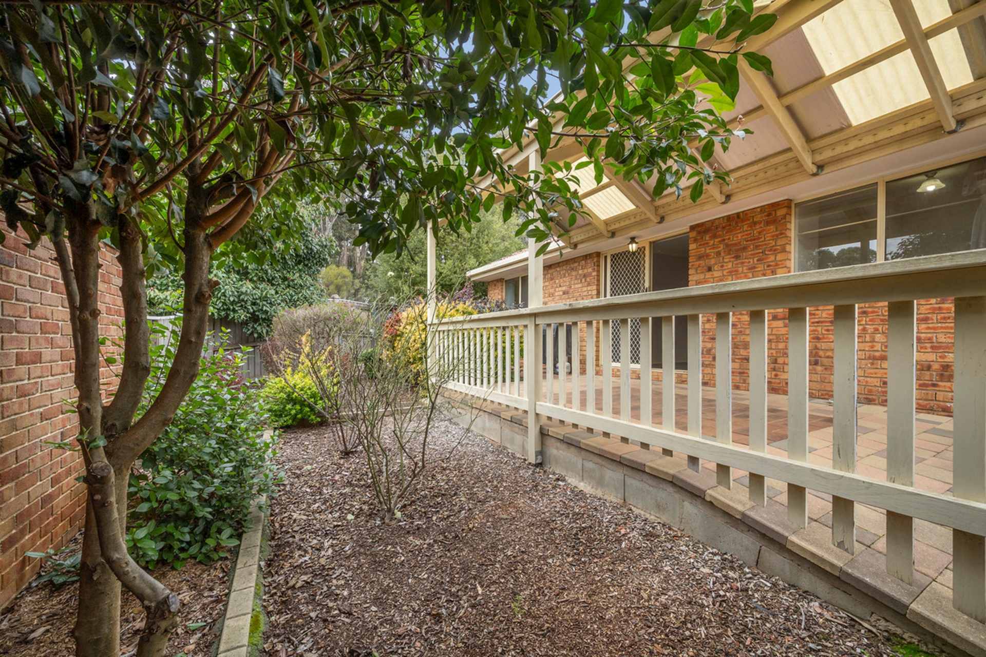 4/77 Britten-Jones Drive — photo 14 of 16
