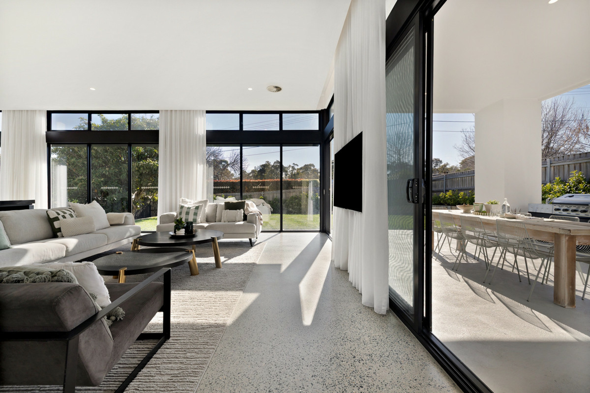 5 Laseron Place — photo 4 of 23