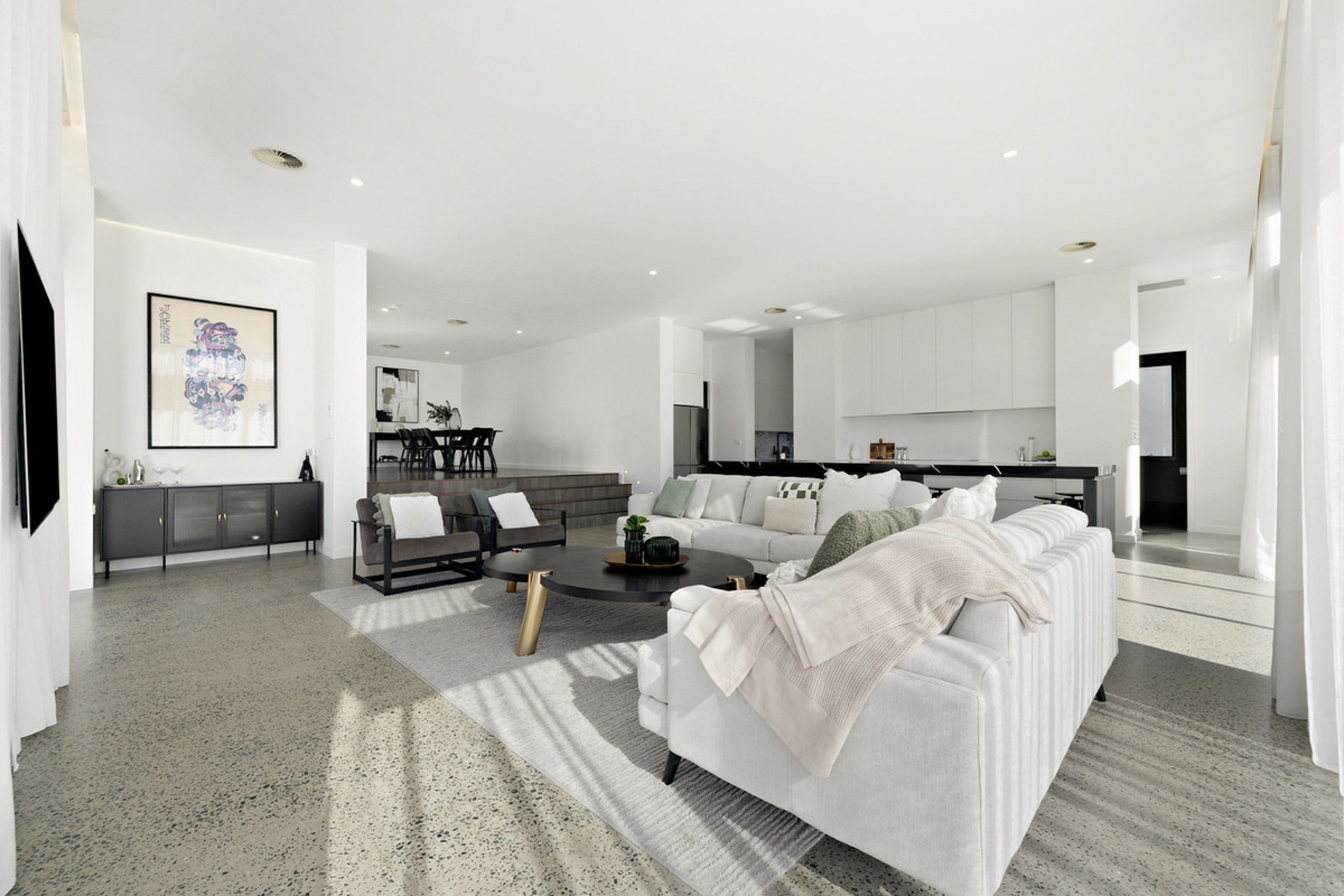 5 Laseron Place — photo 6 of 23