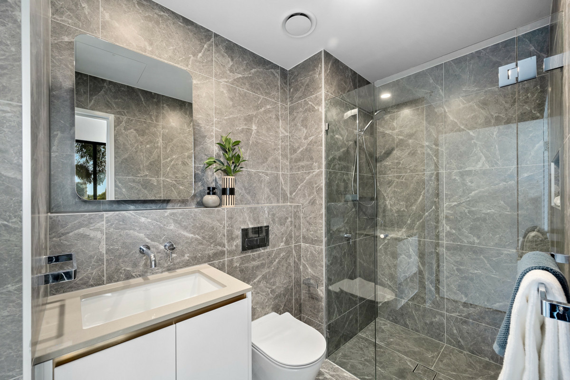417/1 Brewer Street — photo 8 of 23