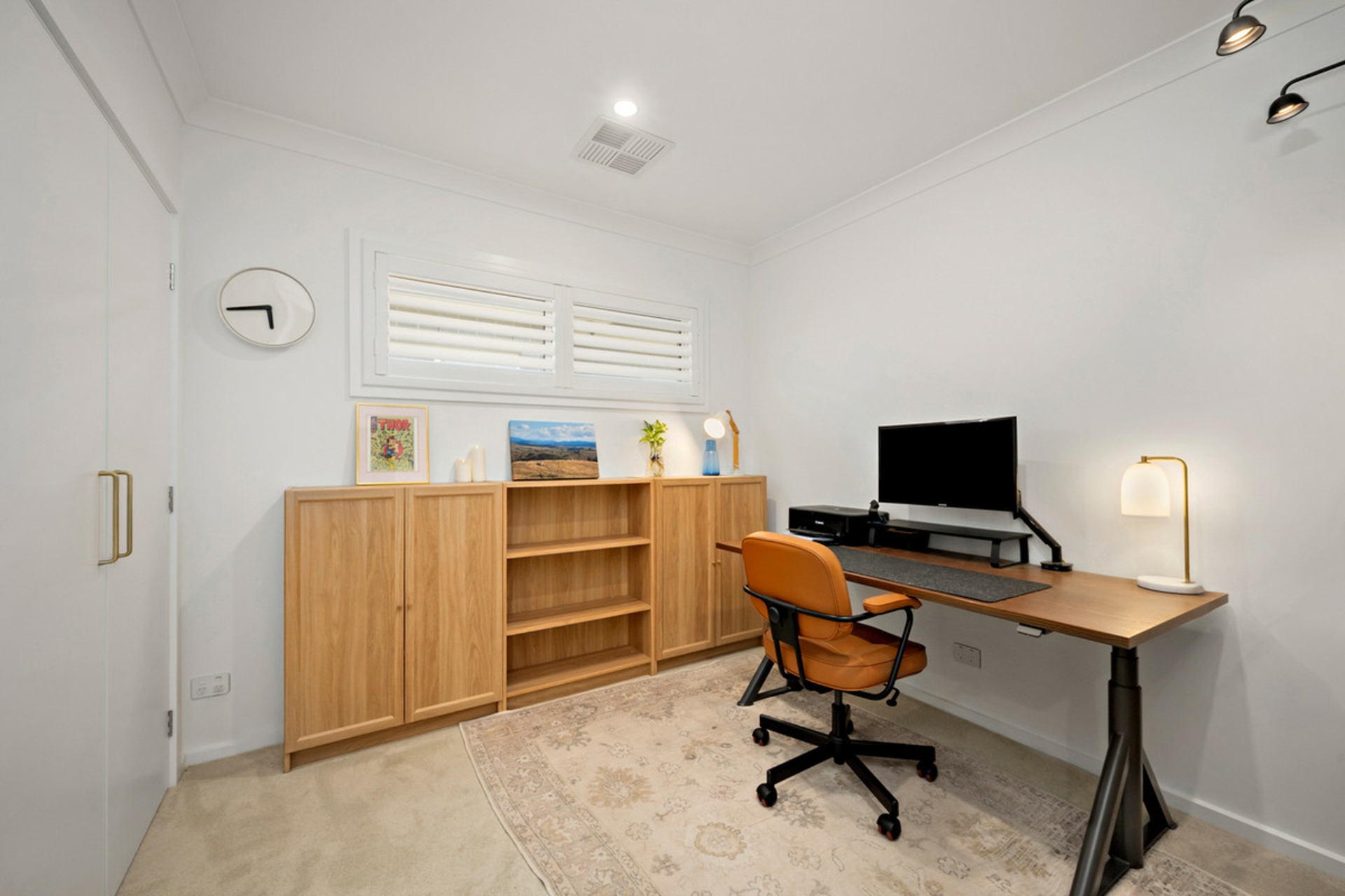 5 Sherrard Crescent — photo 15 of 17