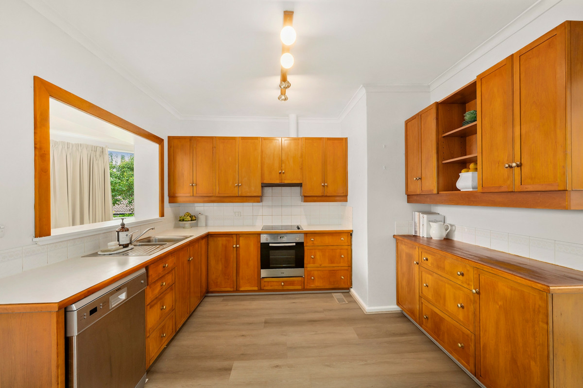 29 Scarborough Street — photo 9 of 28