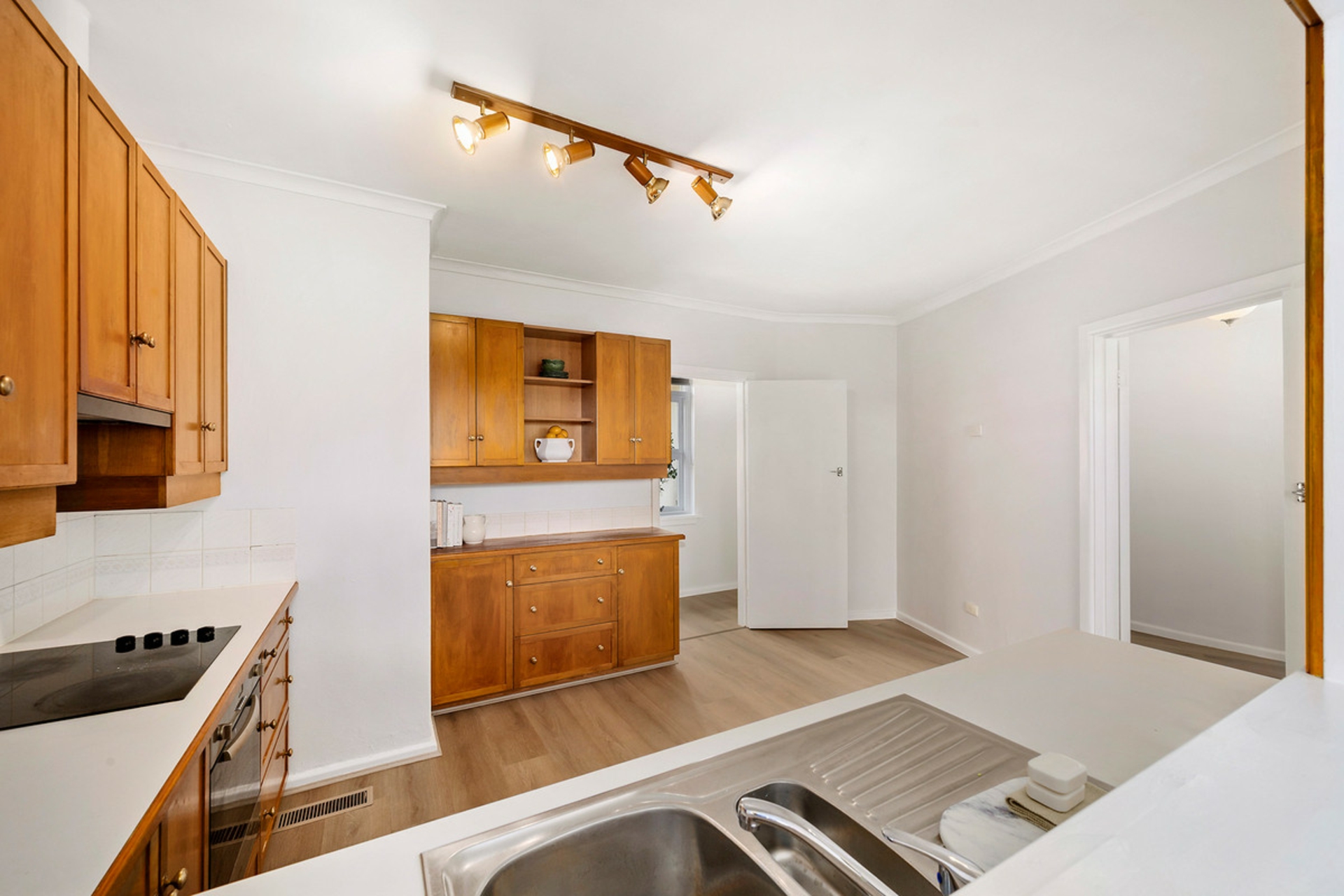 29 Scarborough Street — photo 14 of 28
