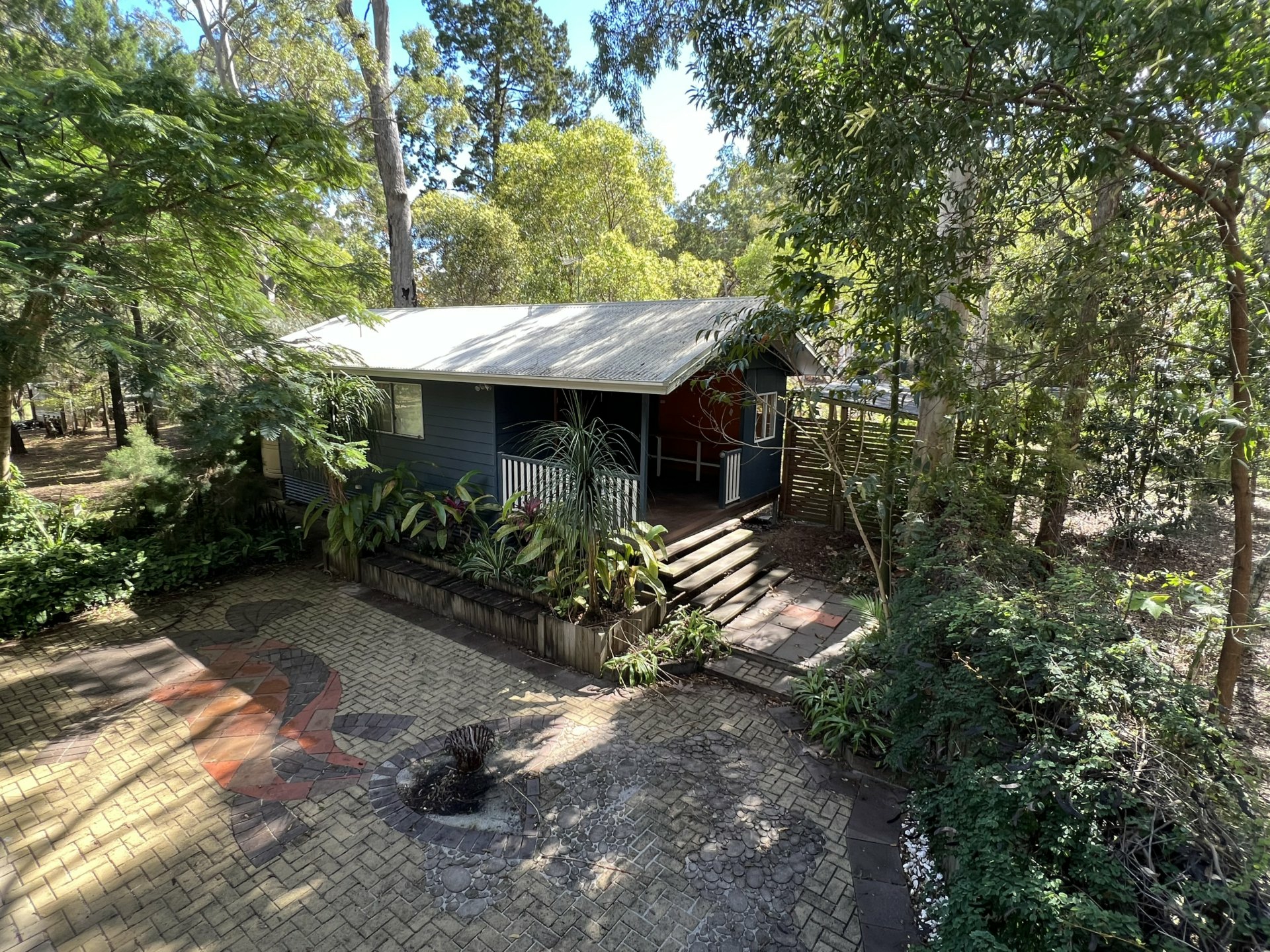 1 Wandoo Avenue, MACLEAY ISLAND