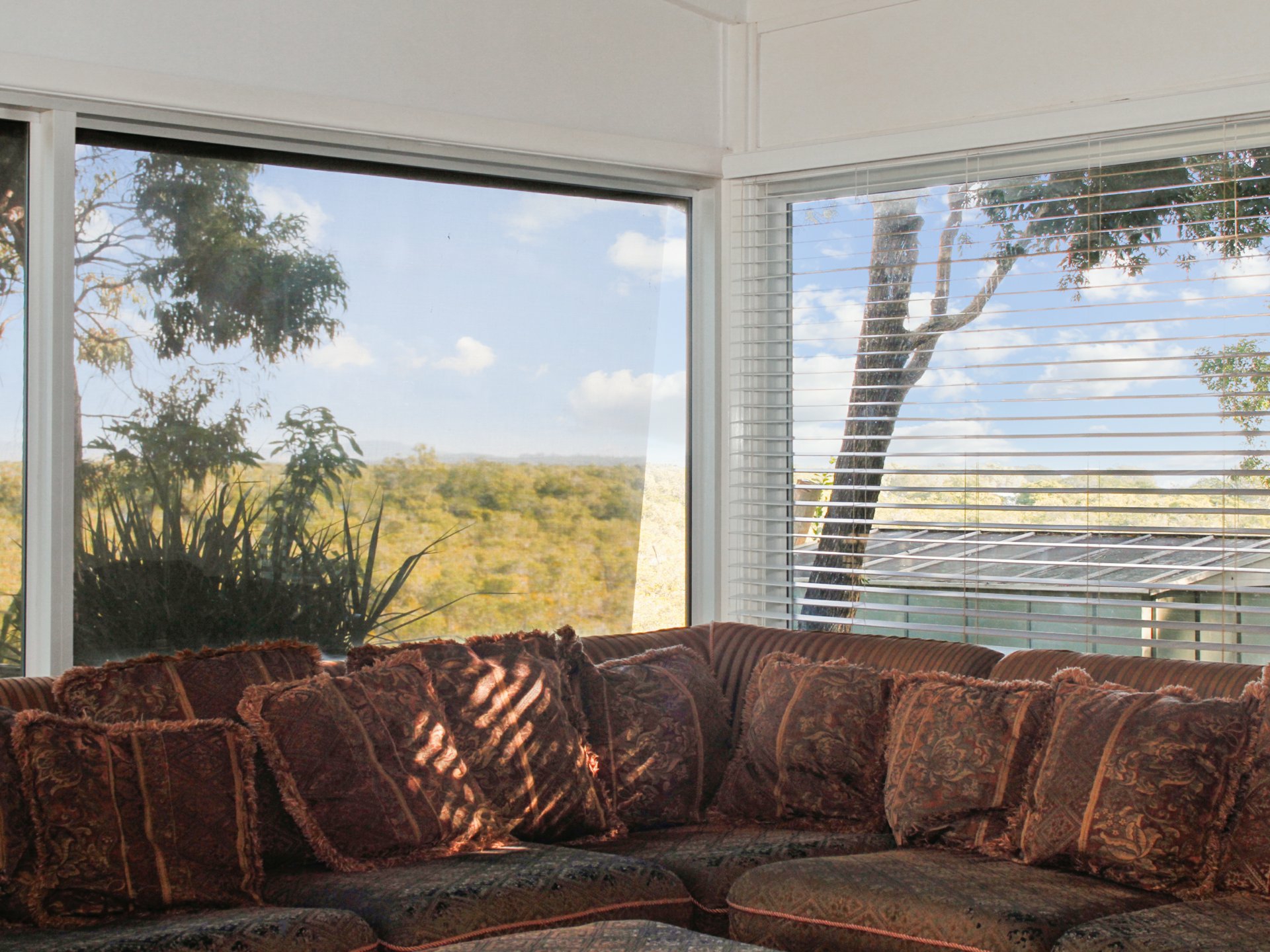 52 Treasure Island Avenue Karragarra Island QLD House for Sale LJ