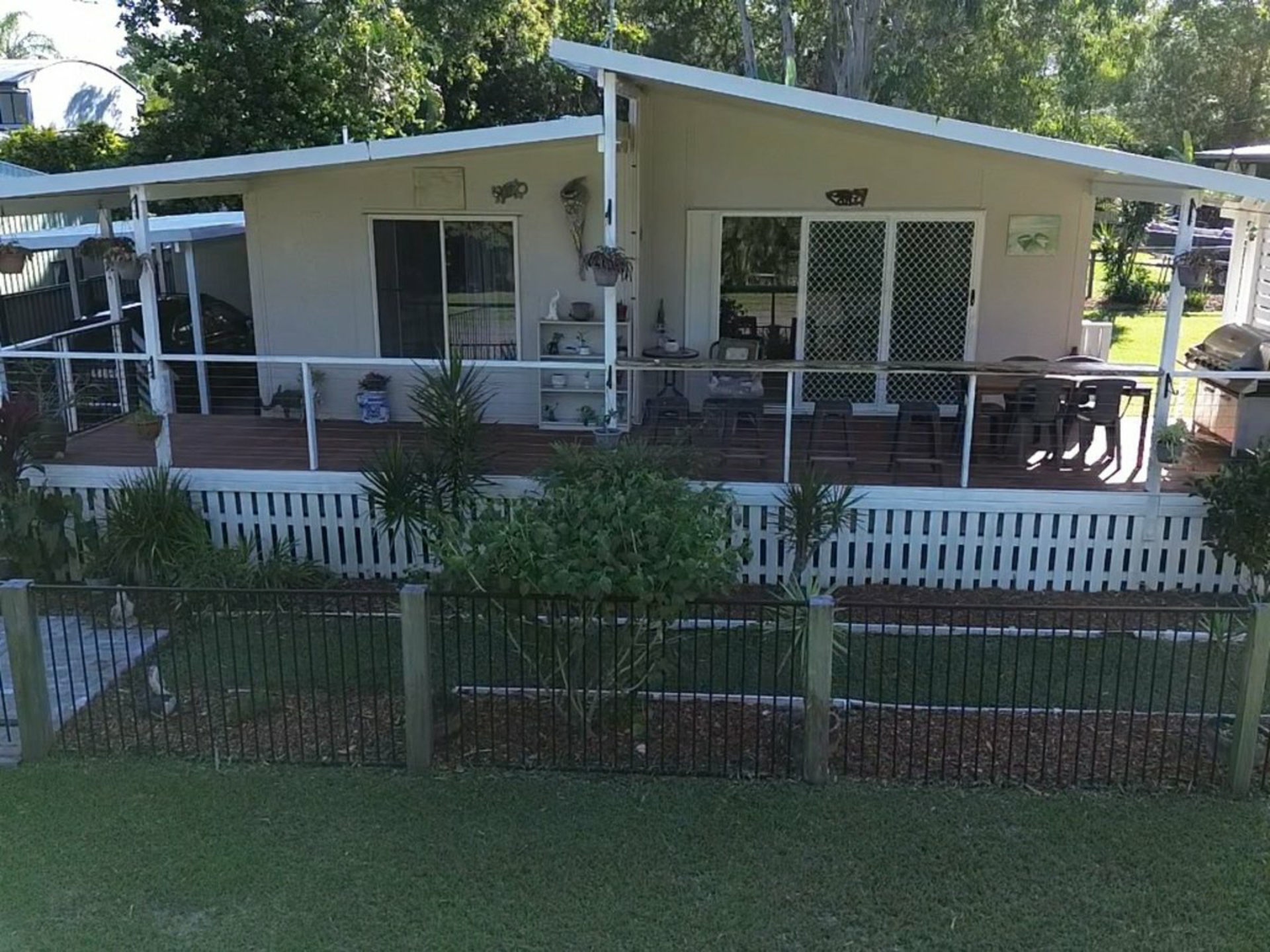 66 Eastbourne Terrace, MACLEAY ISLAND
