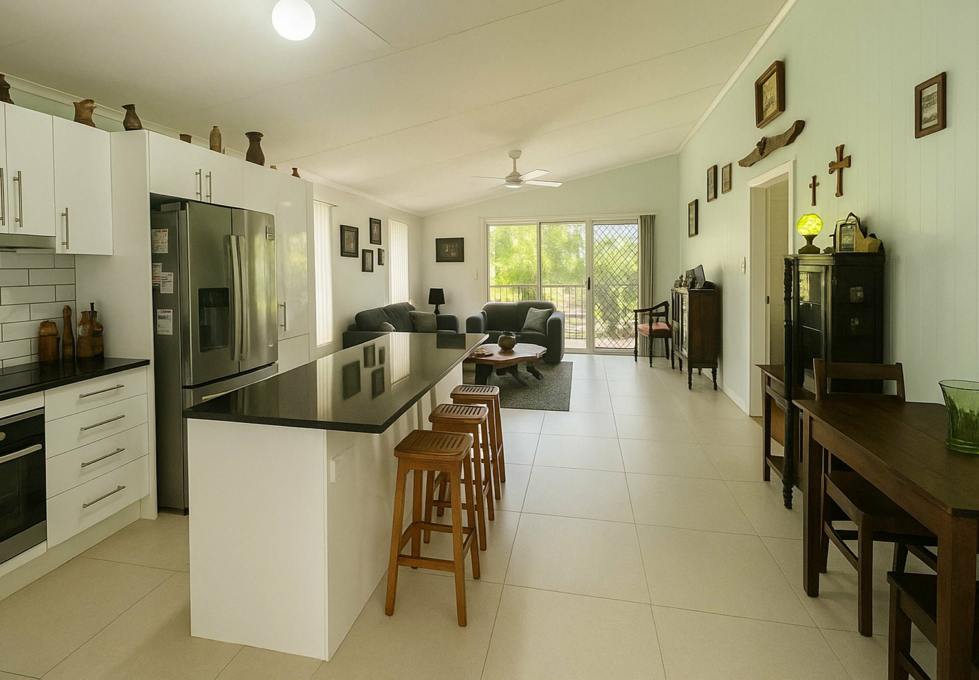 66 Eastbourne Terrace, MACLEAY ISLAND
