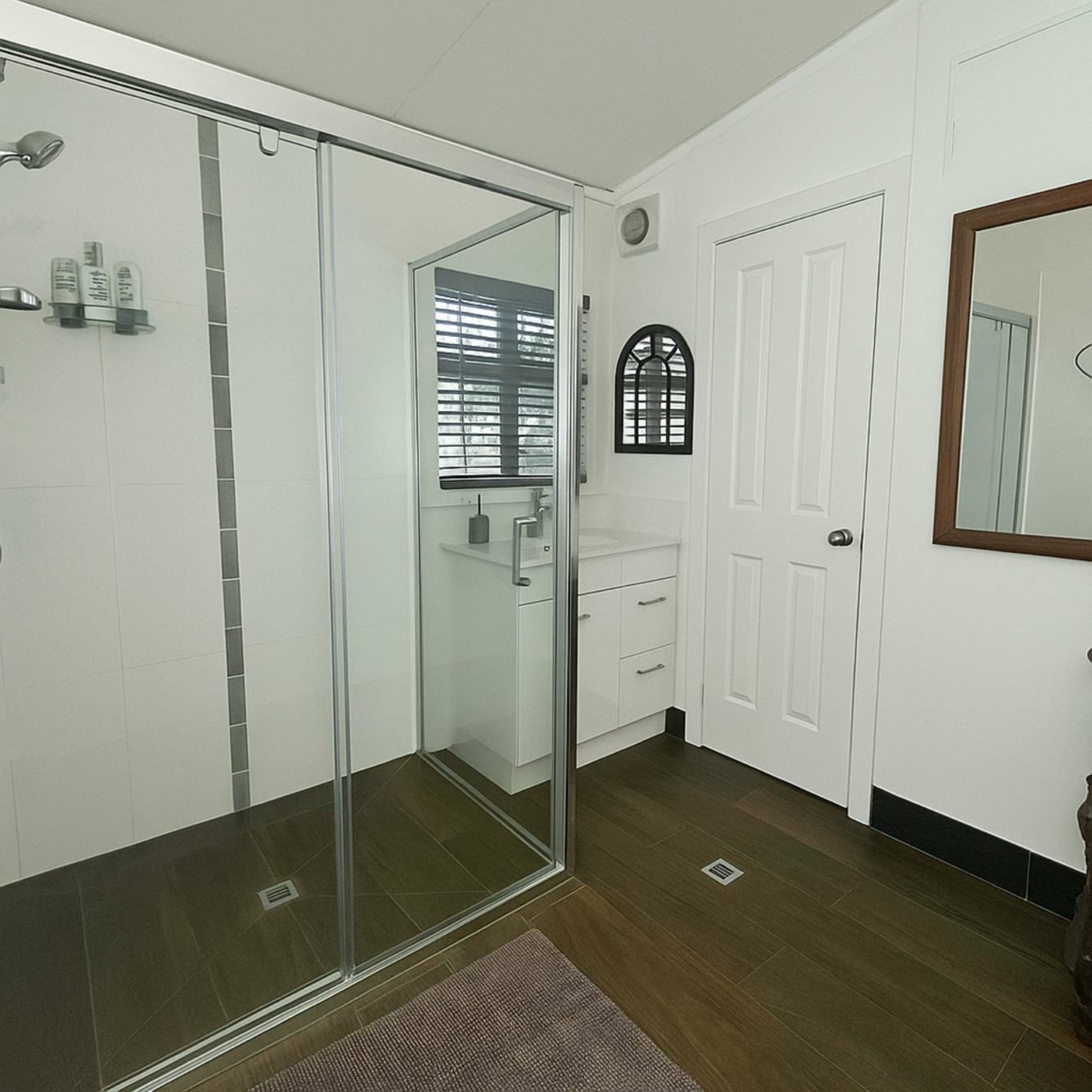 66 Eastbourne Terrace, MACLEAY ISLAND