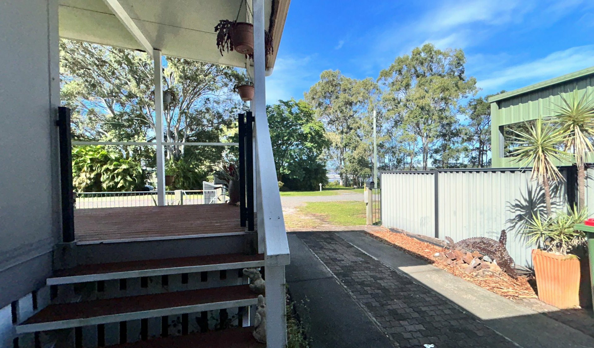 66 Eastbourne Terrace, MACLEAY ISLAND