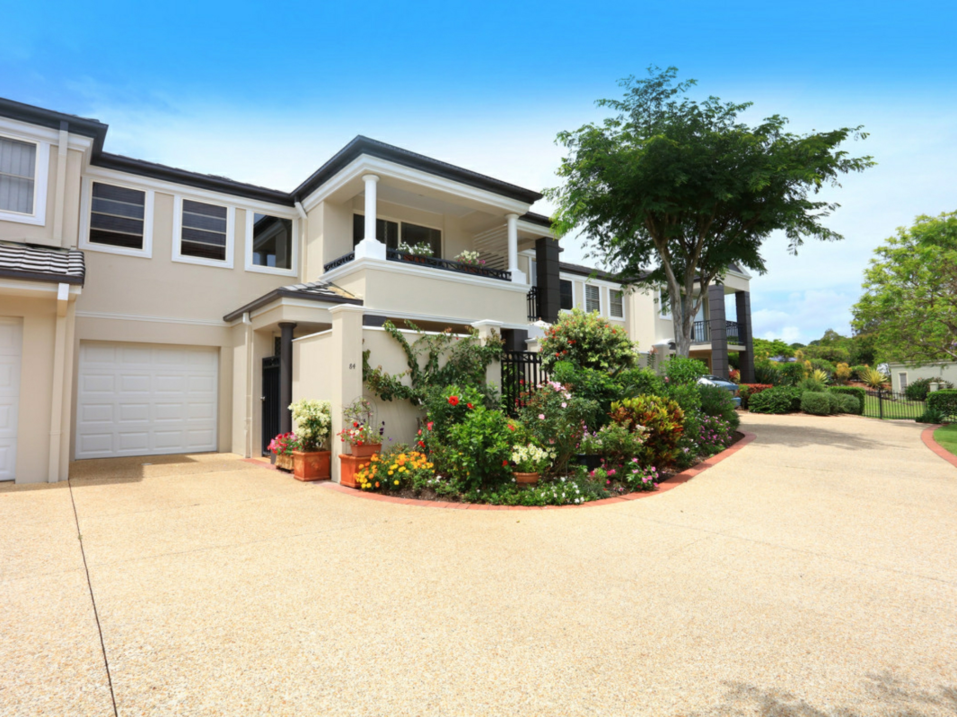 84/433 Brisbane Road Coombabah QLD Property Details LJ Hooker