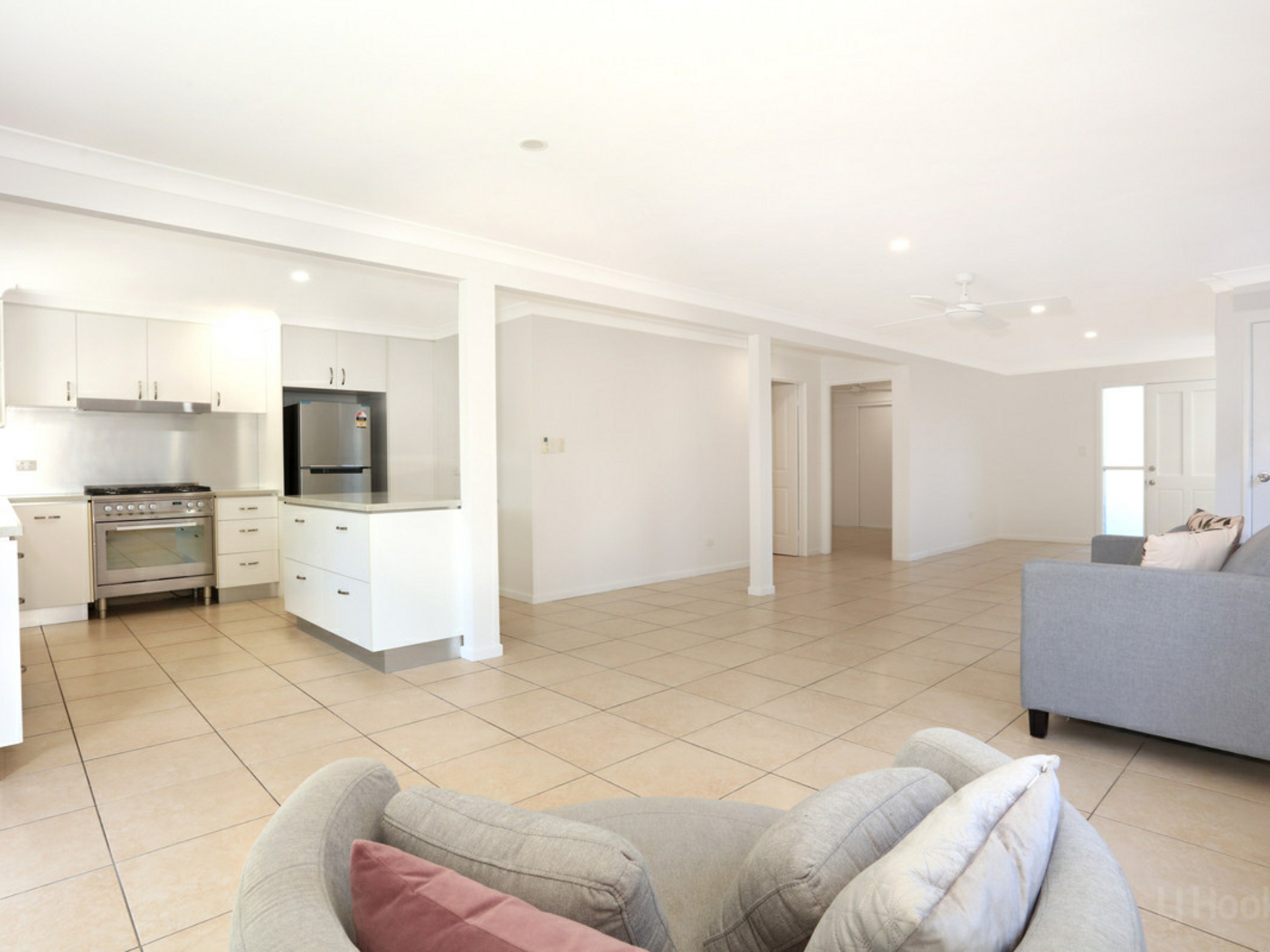 23 Rouen Avenue, PARADISE POINT