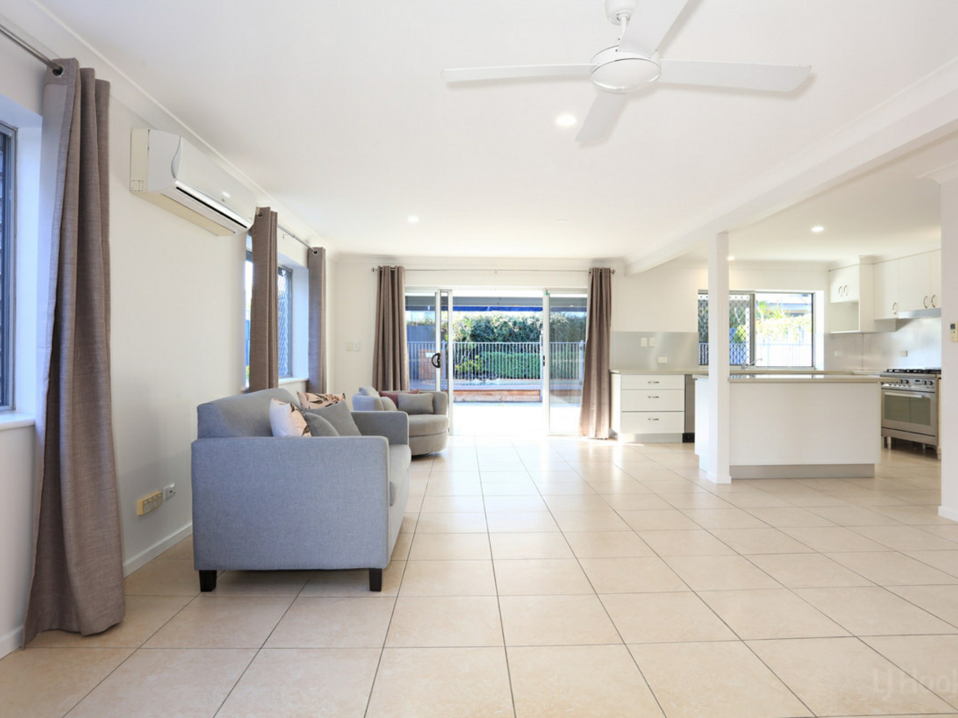 23 Rouen Avenue, PARADISE POINT
