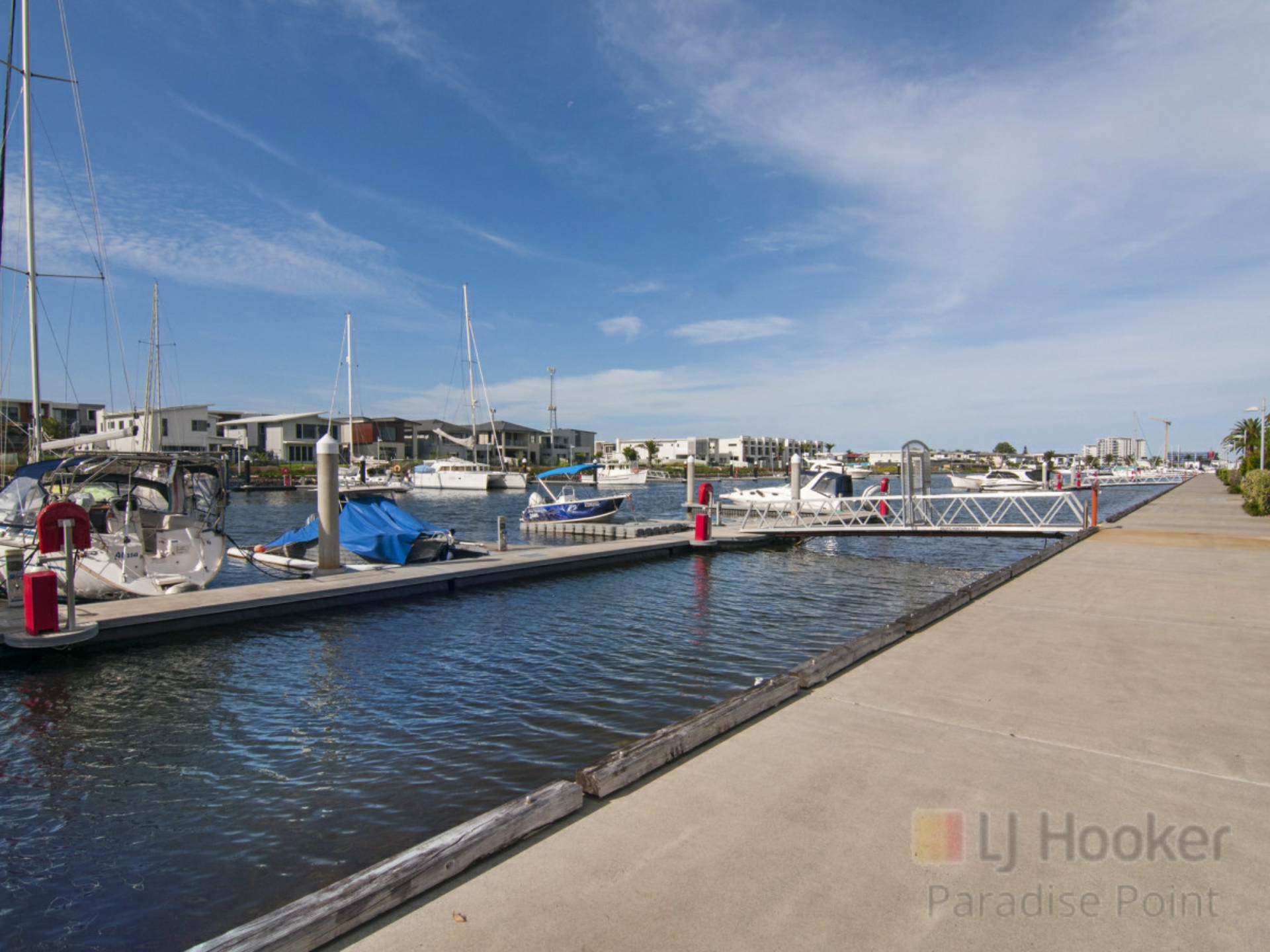 62 Grant Avenue Hope Island QLD