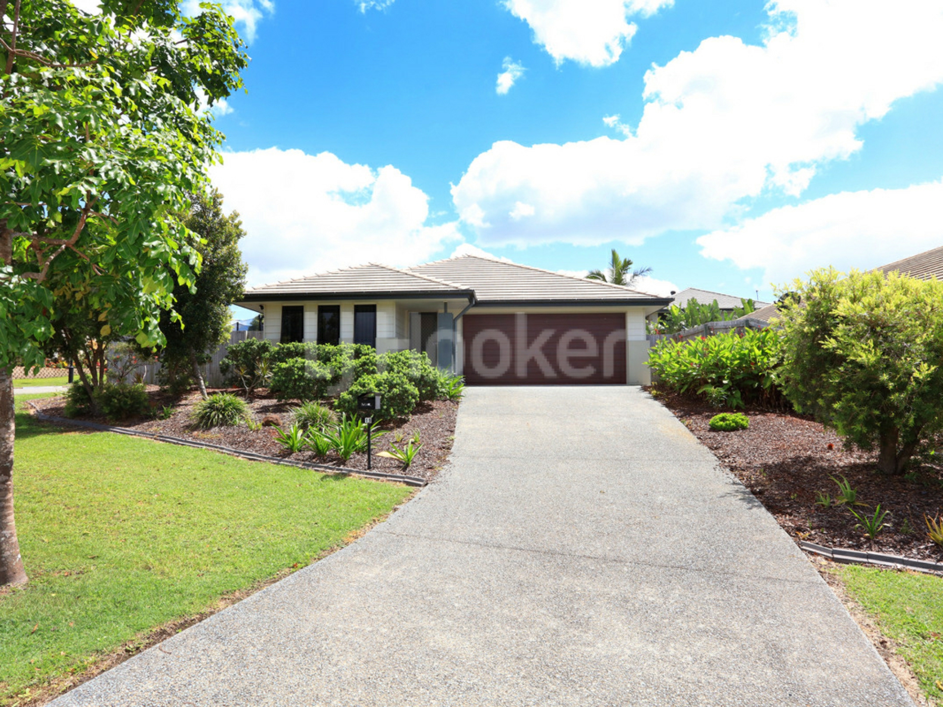 19 Coachella Crescent, Upper Coomera