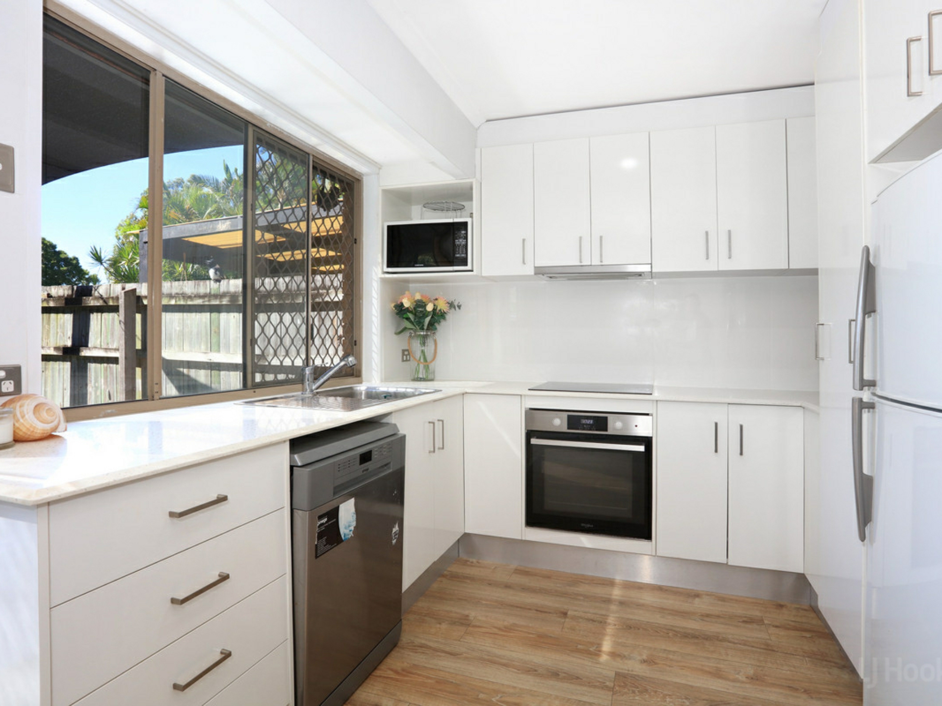 2/43 Marsupial Drive Coombabah QLD Property Details LJ Hooker