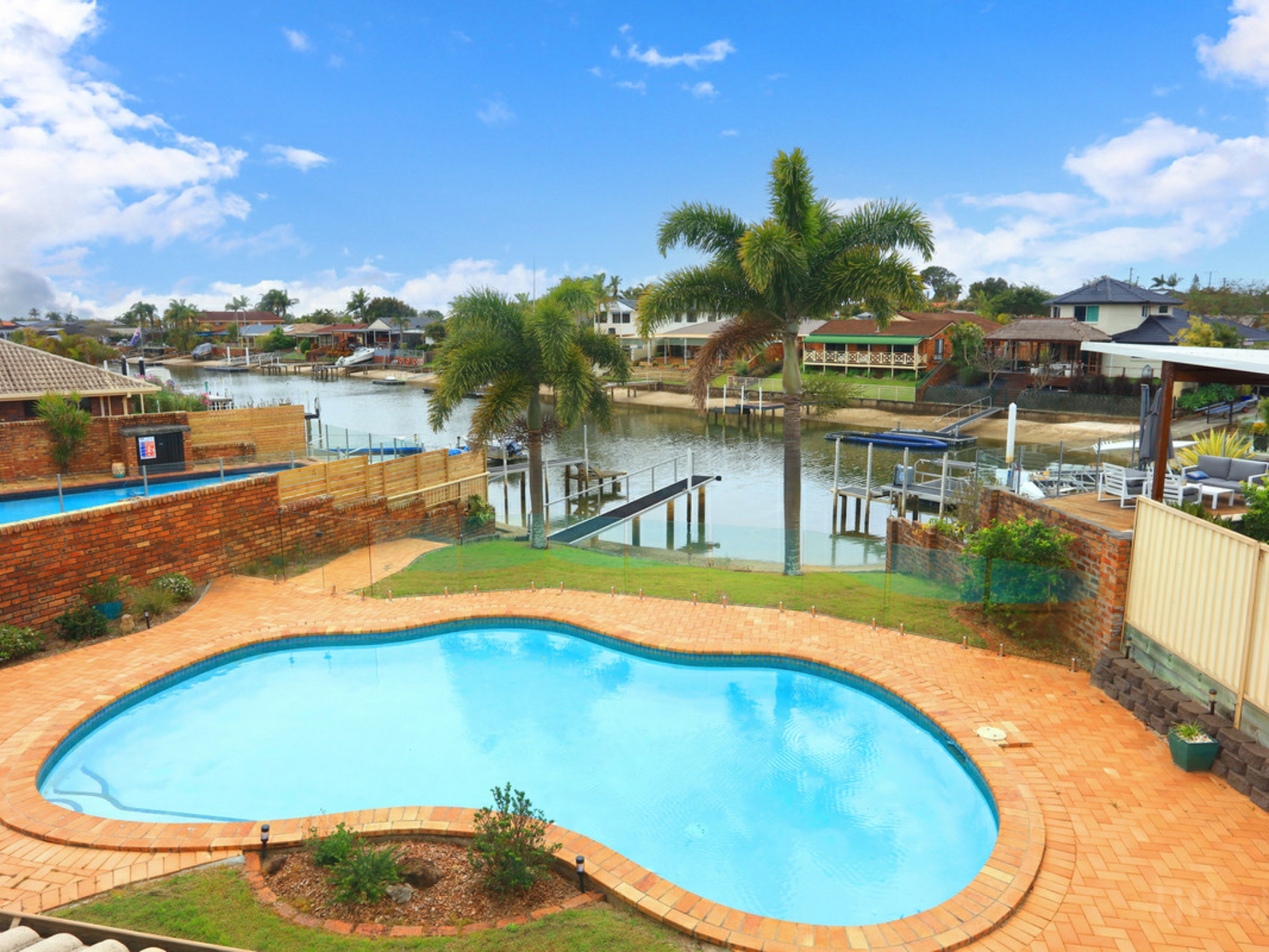 1 Seaspray Street, PARADISE POINT