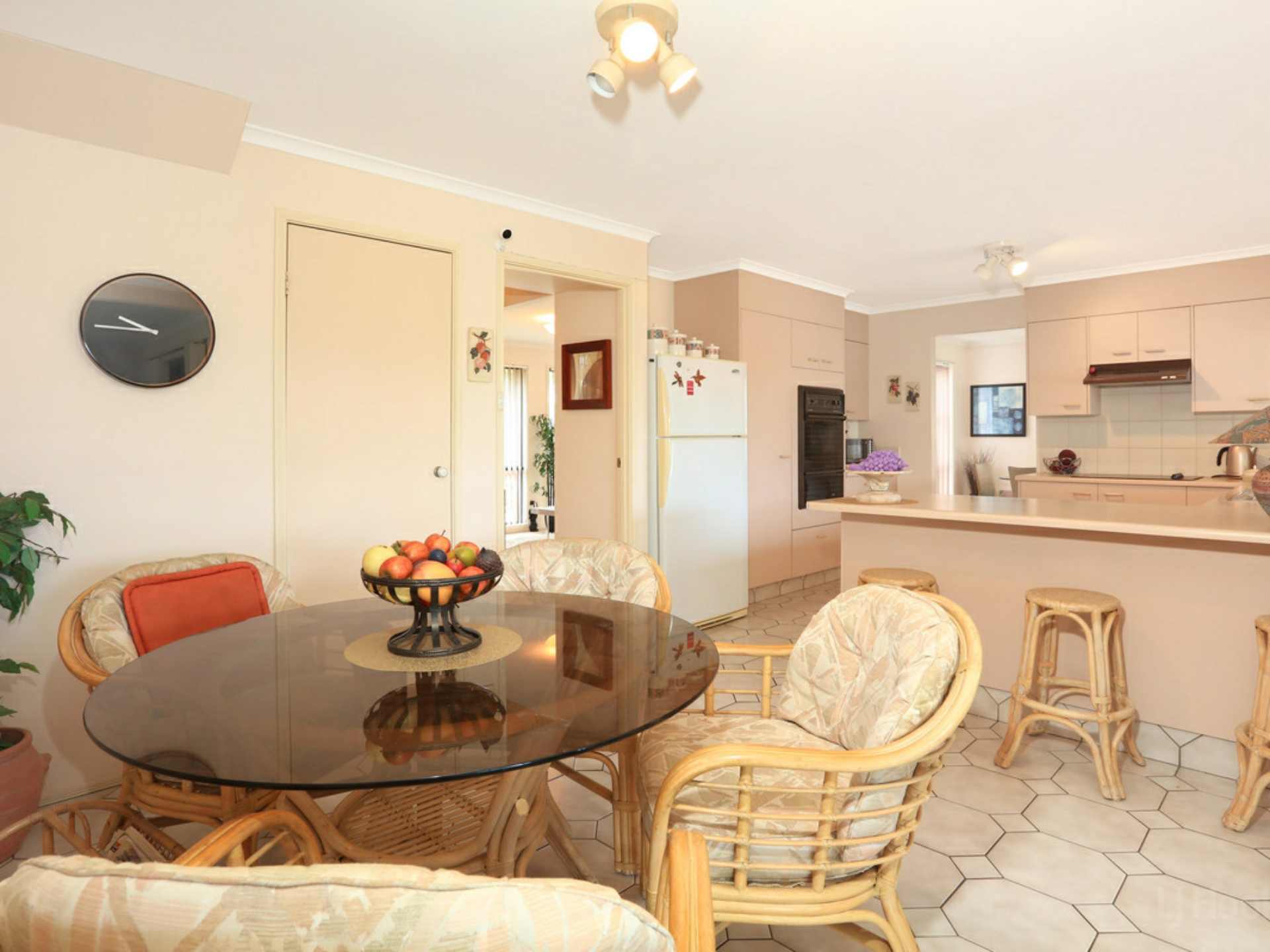 1 Seaspray Street, PARADISE POINT