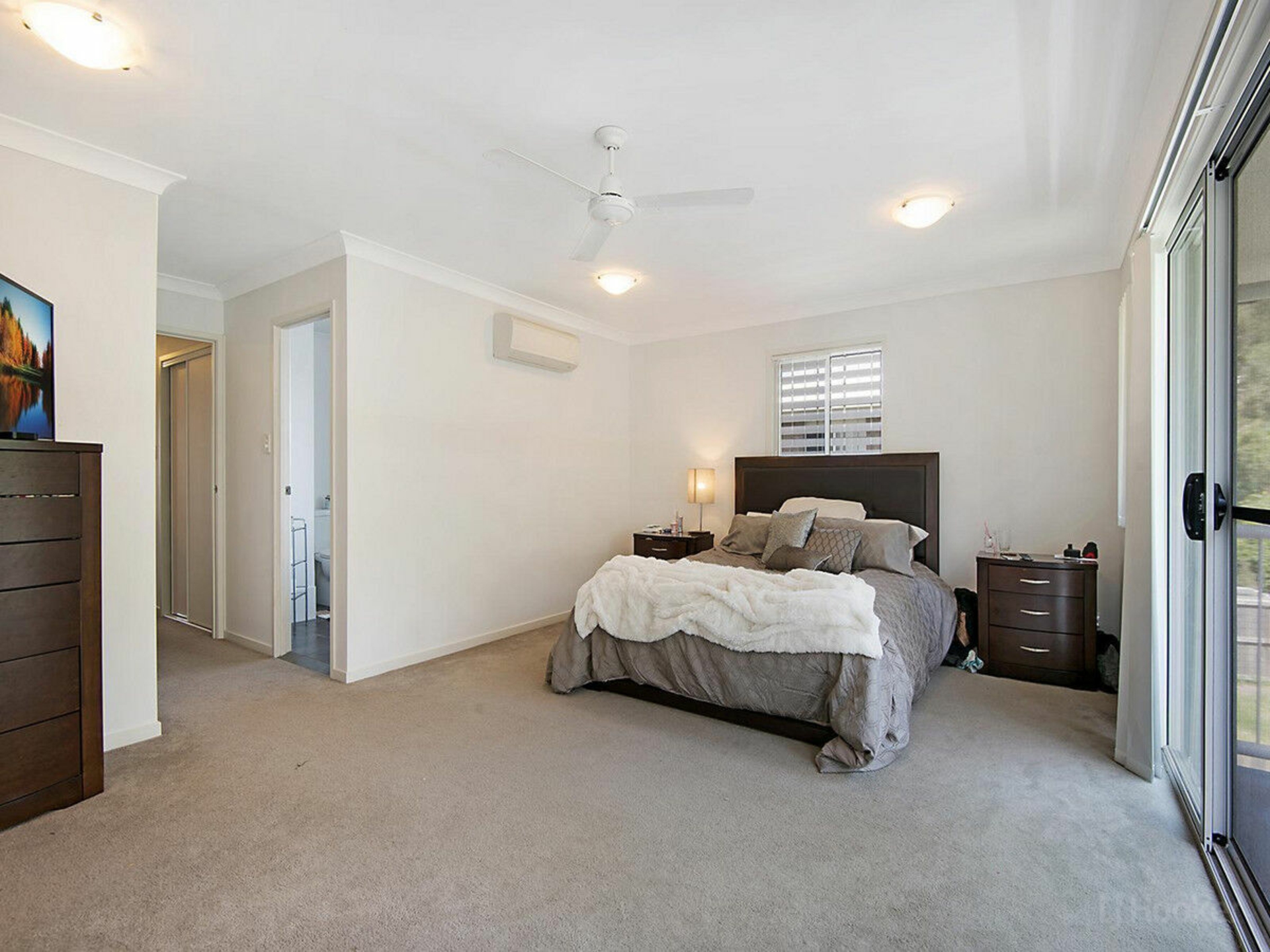 26/22 Yulia Street, Coombabah
